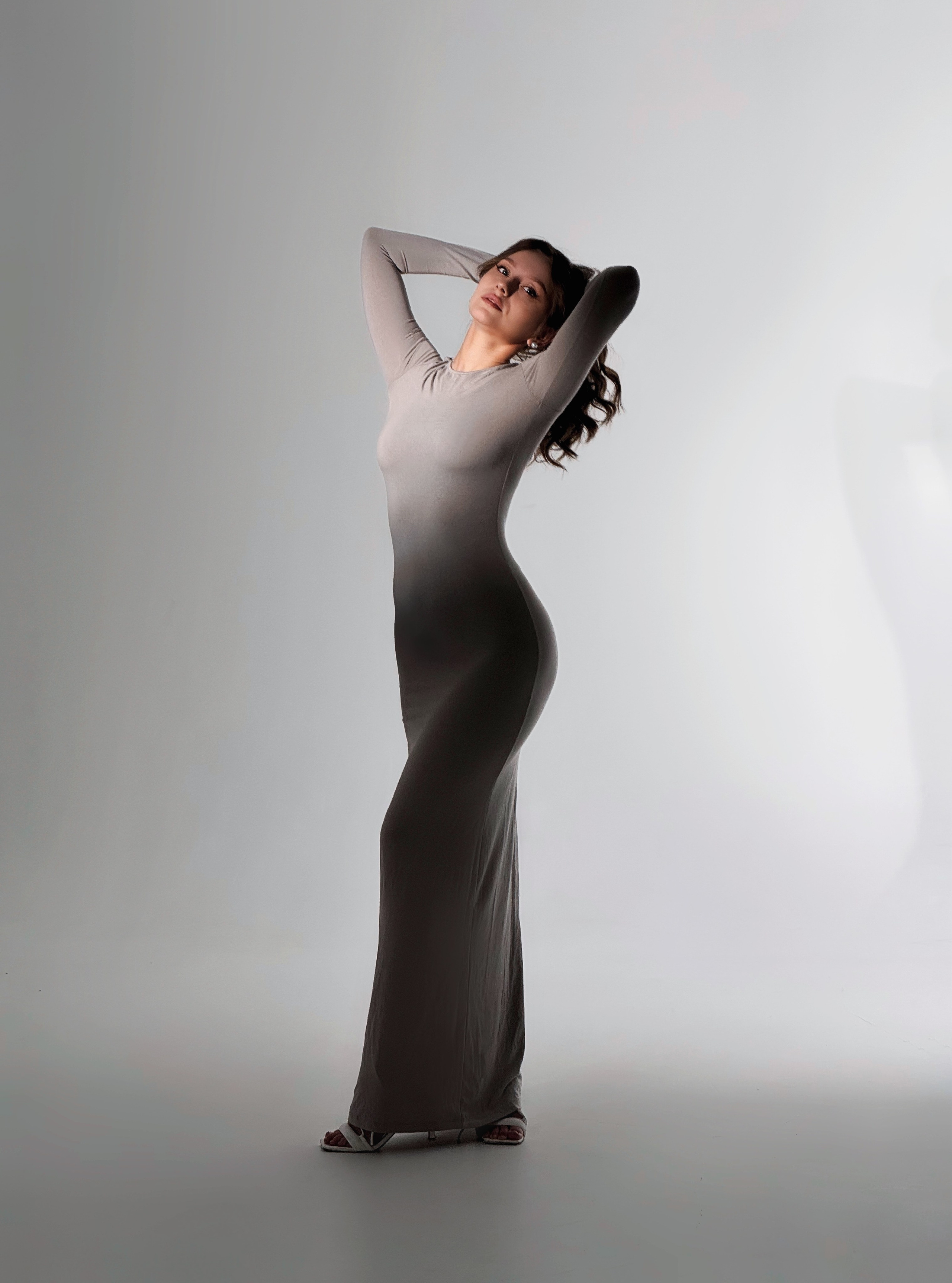 Съёмка в студии. Мобильный фотограф в Омске