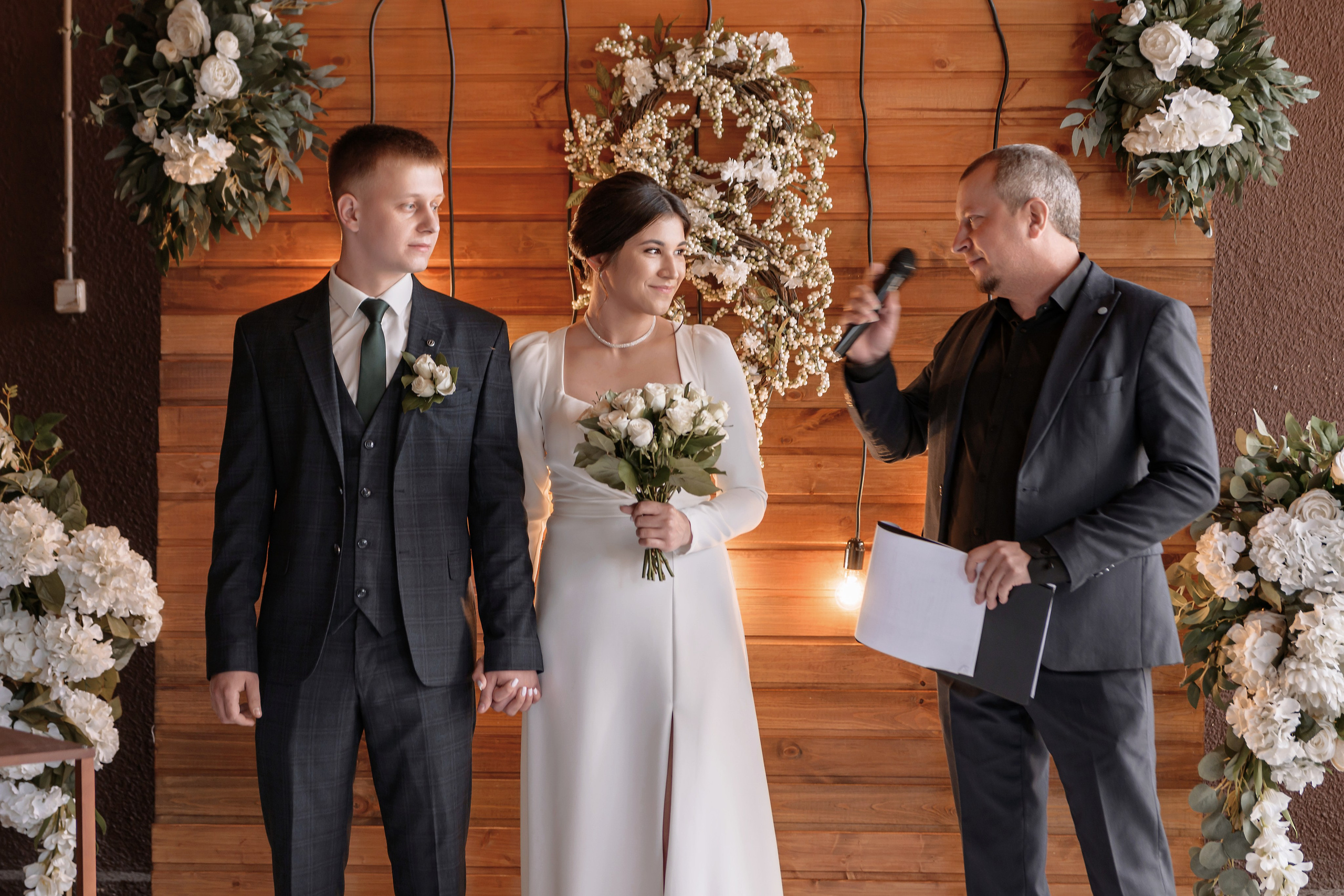 Эдуард и Виктория. Свадебный фотограф Белгород Валуйки Старый Оскол Воронеж