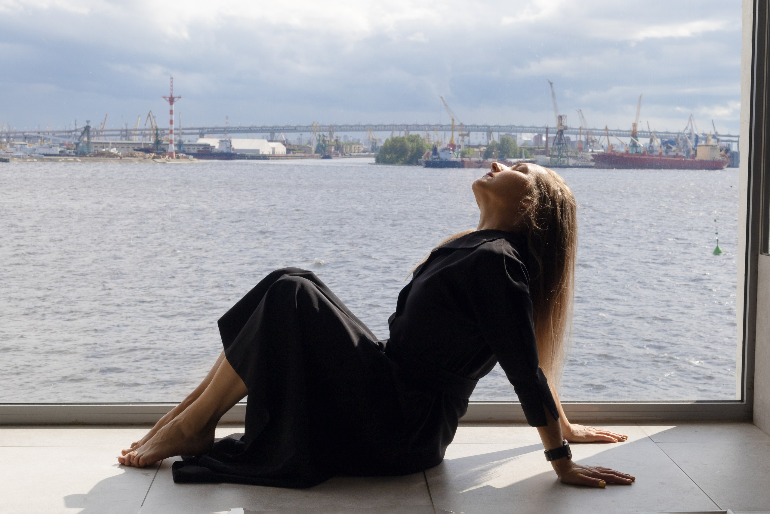 Студия с окнами на залив. Портфолио