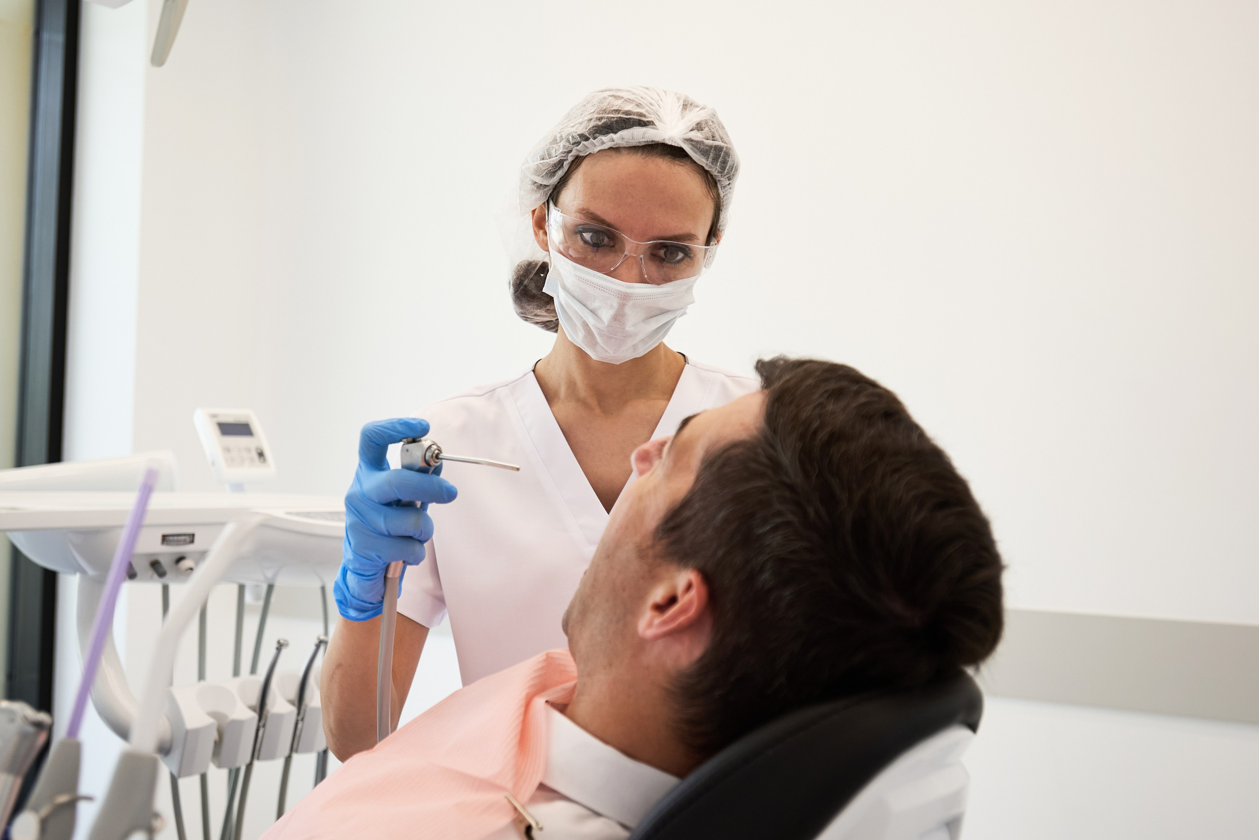 Стоматология Zigma. Автомобильный и интерьерный фотограф в Минске Александр Тагаев