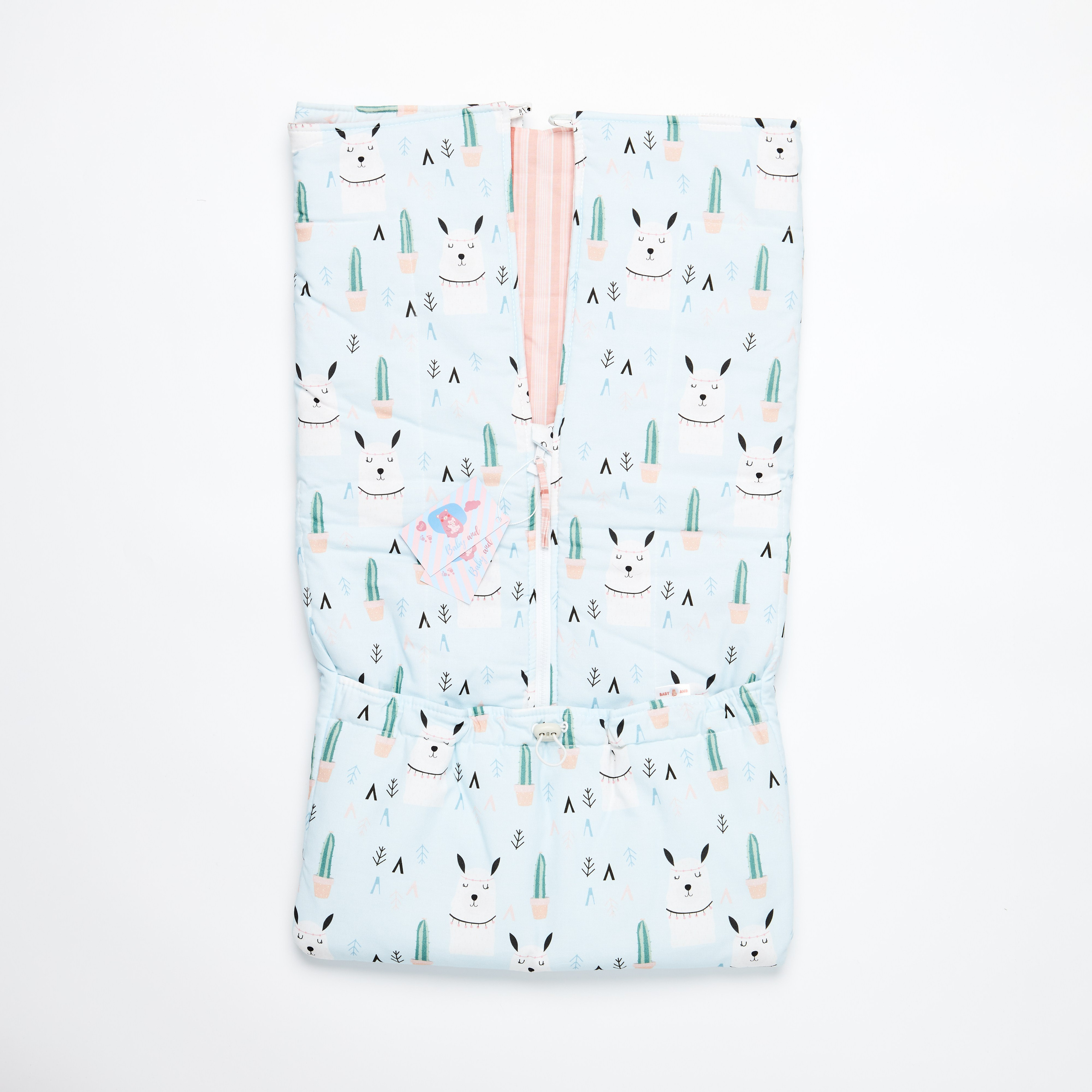 Одежда. Предметная фотосъемка в Алматы. Предметный фотограф для маркетплейстов Артур Ахмадиев