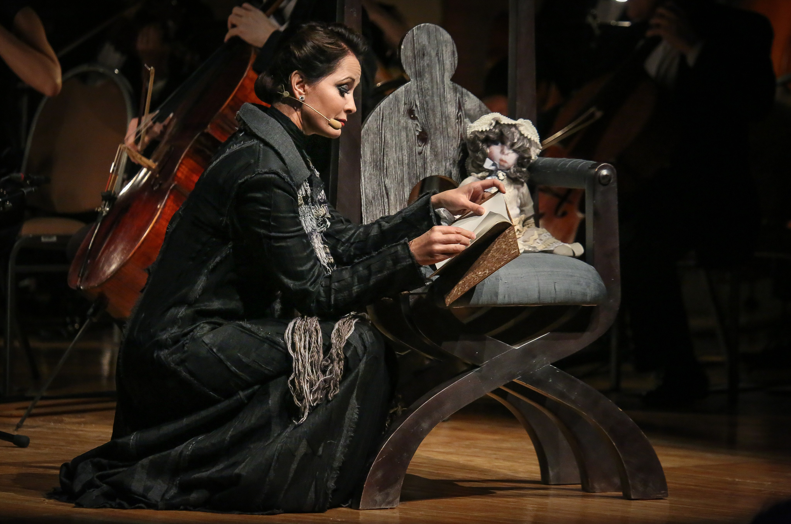 «Я искала тебя»: посвящение Цветаевой. Дарья Письменюк / Darya Leitstern — фотограф, музыкант, журналист, путешественник