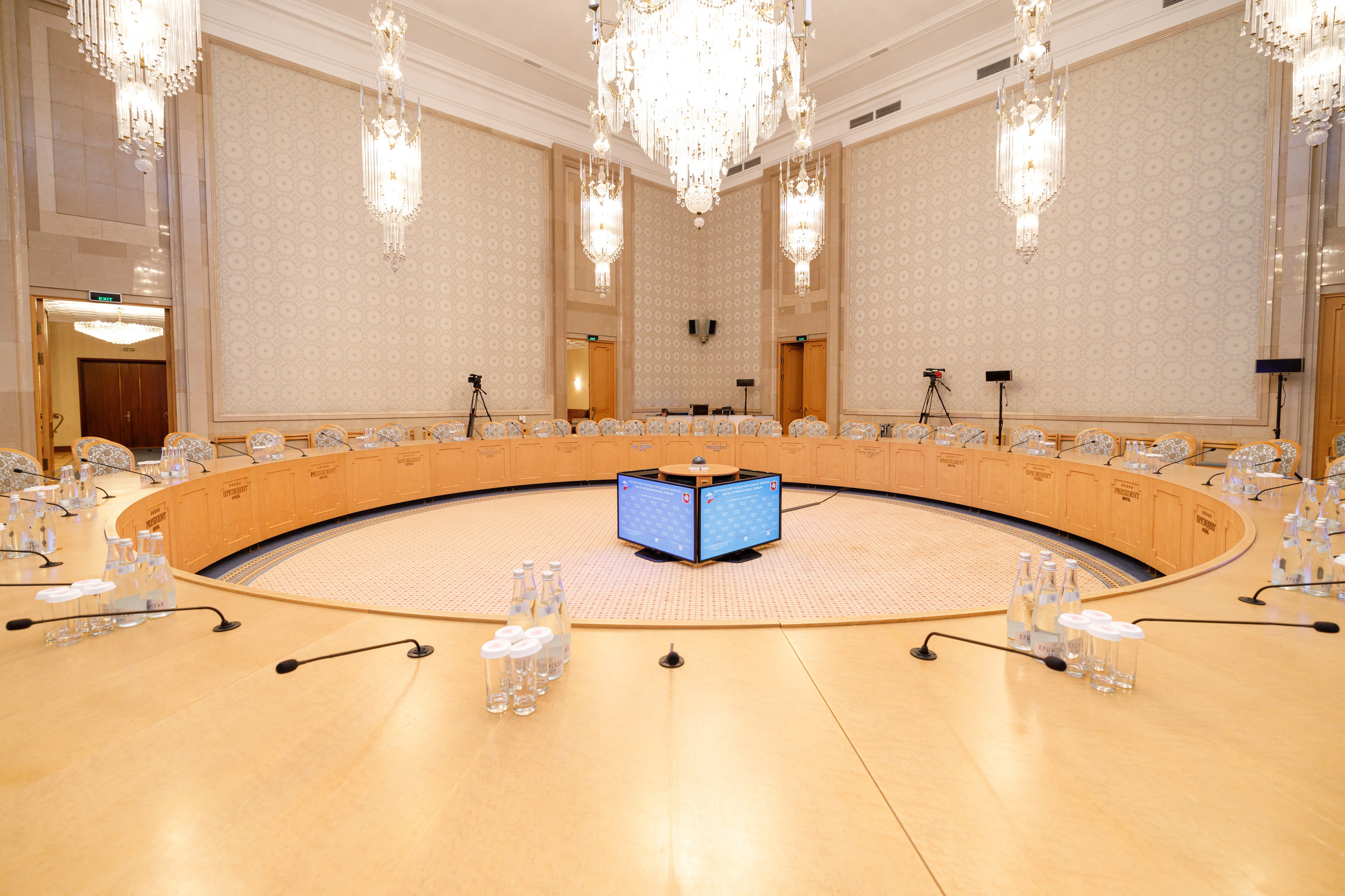 Фотосъёмка конференции деловые встречи. Фотограф на мероприятие в Москве Марик