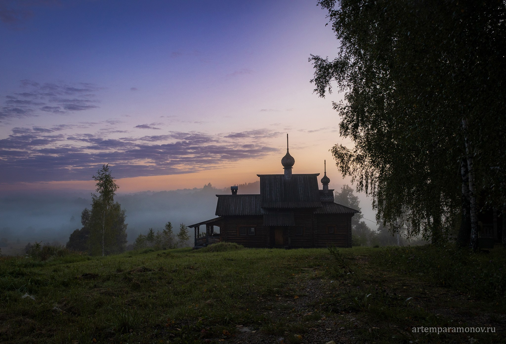 Михайловская церковь. Фотохудожник Артём Парамонов