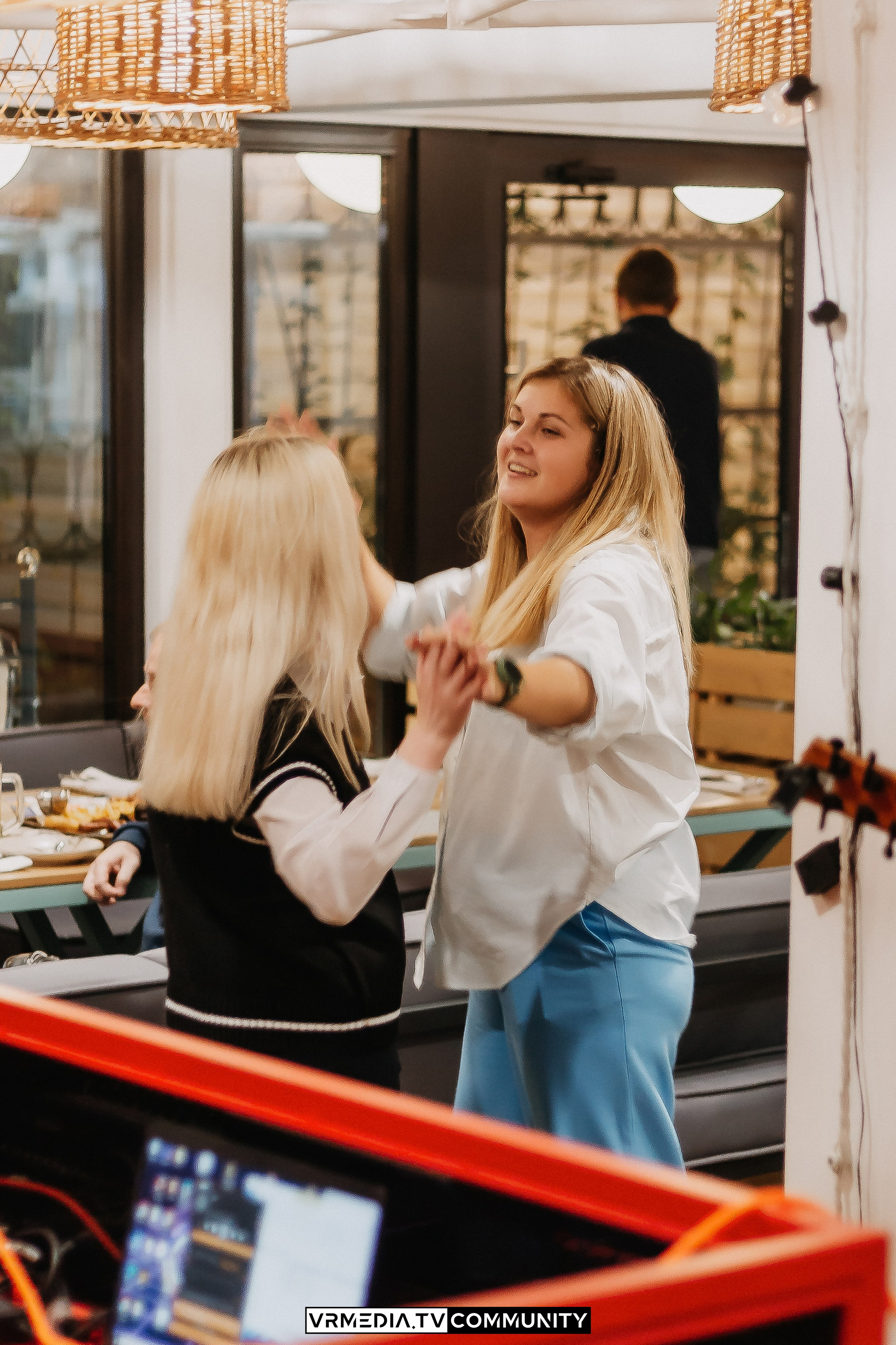 Ресторан «Volna»: Осенний Музыкальный квартирник от ART&FACT