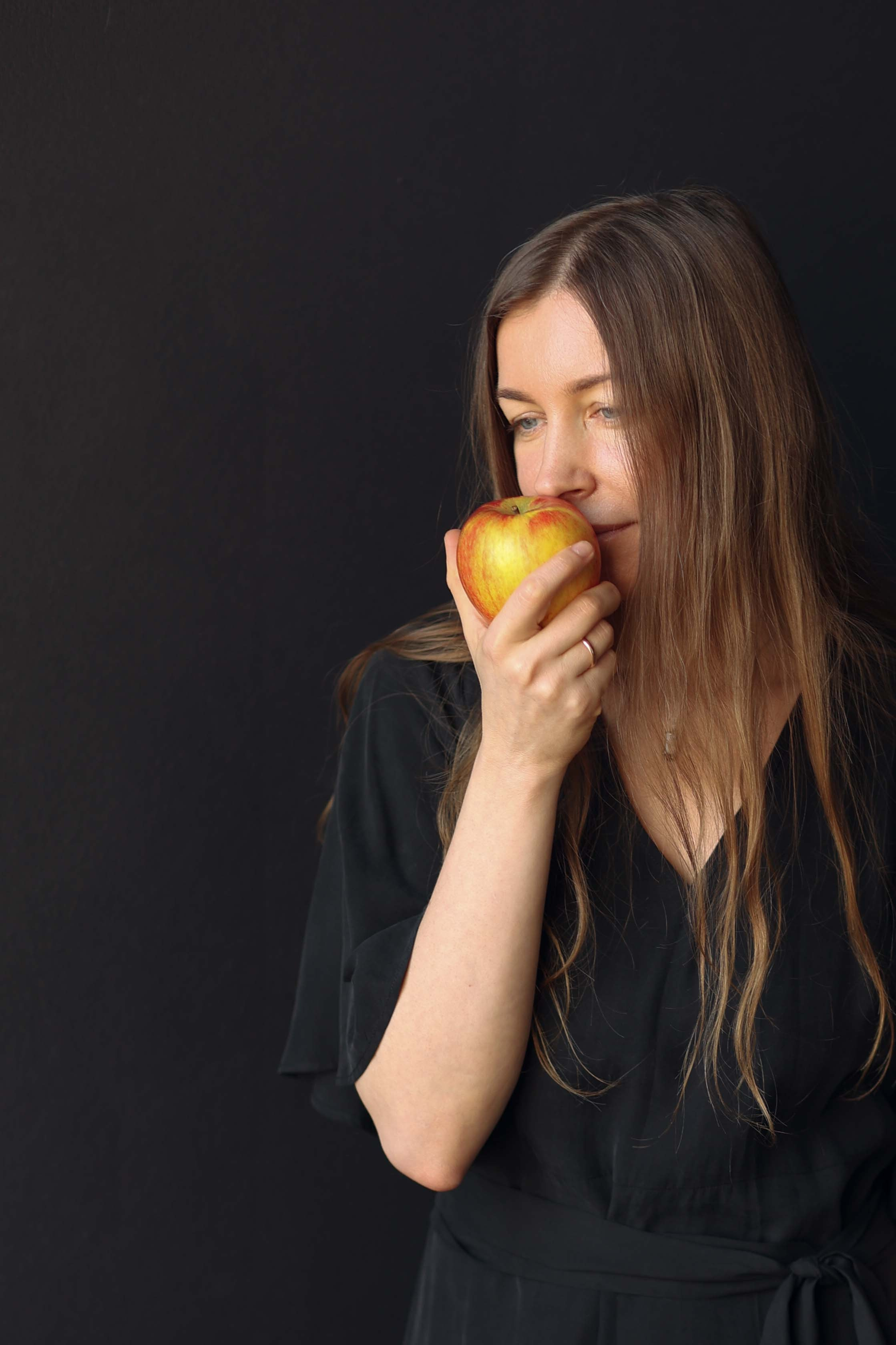 Лиза — нутрициолог. Детский и семейный фотограф, съемка новорожденных Москва