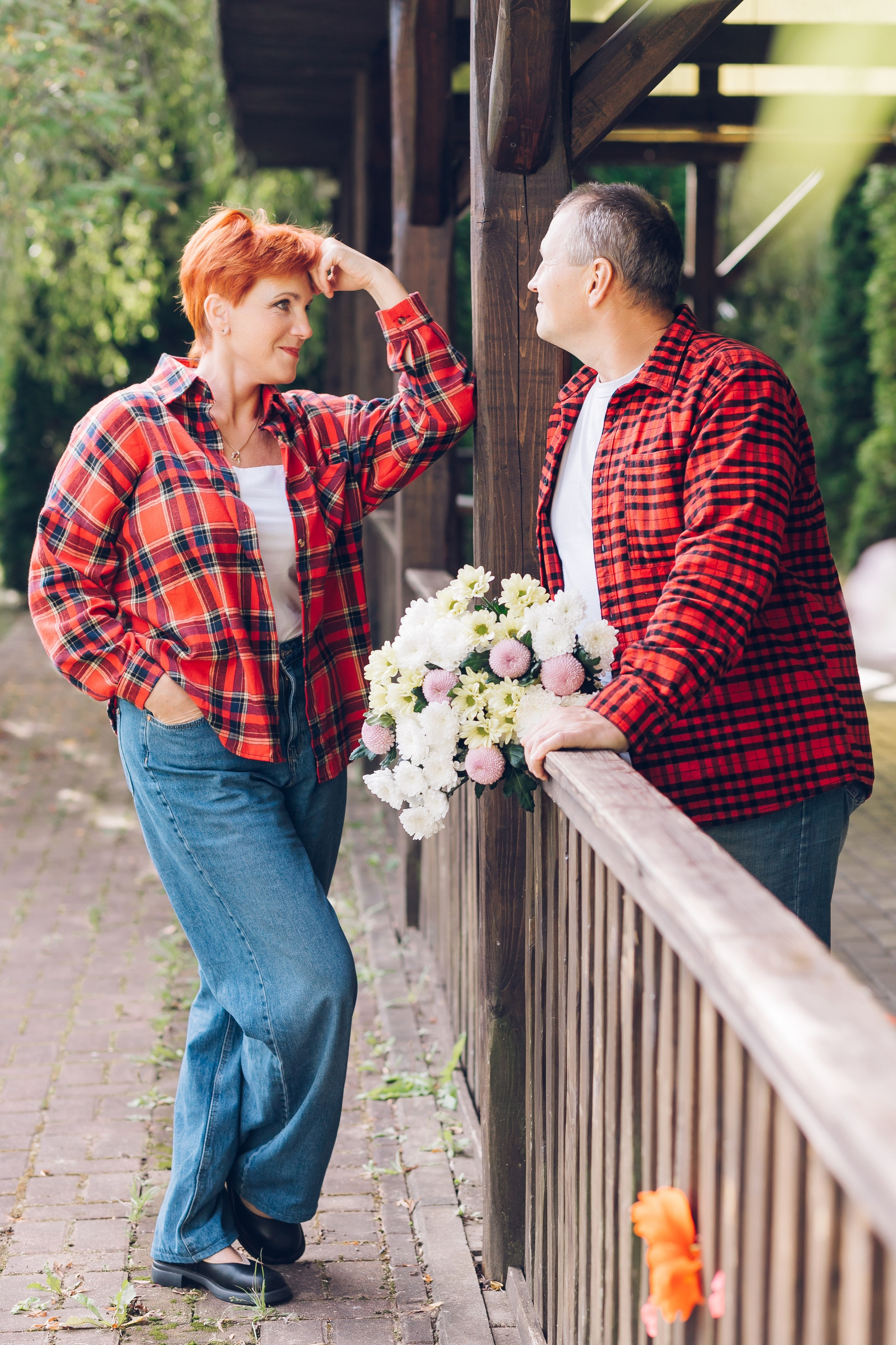 фотосессия пара 50 лет прогулка