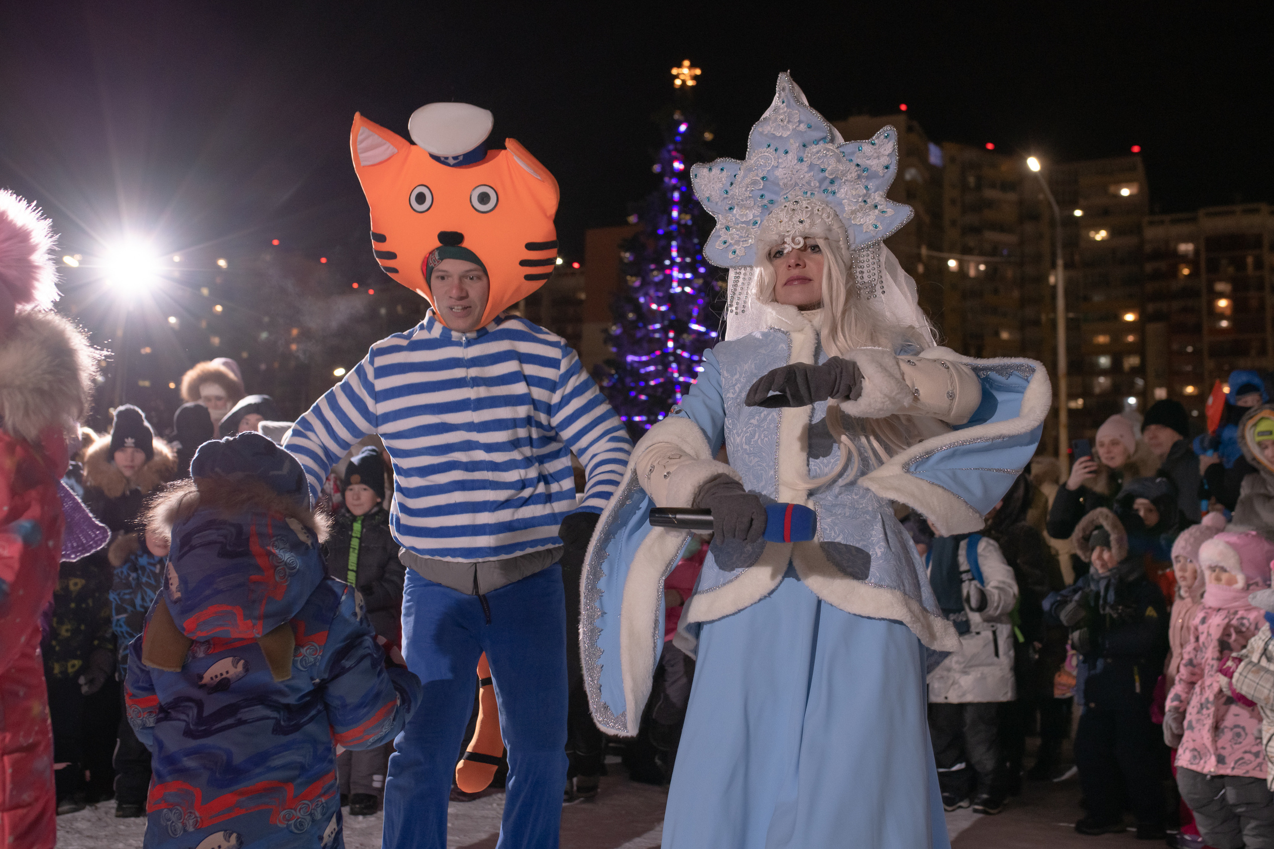 Новогодняя ёлка 2022. Свадебный фотограф Екатеринбург/Челябинск — Любовь Волохова