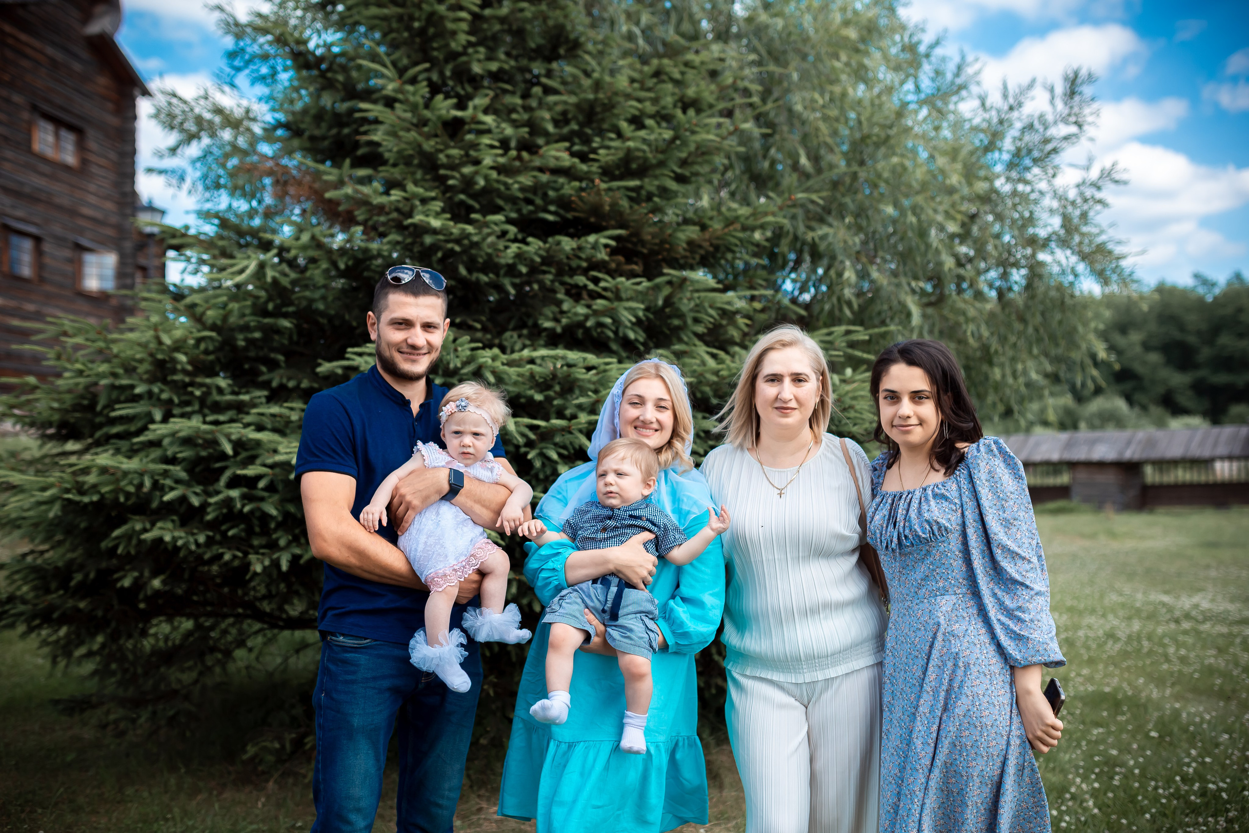 Церковь Покрова Пресвятой Богородицы в усадьбе Богословка. Детский и семейный фотограф в Санкт-Петербурге Светлана Тарасова