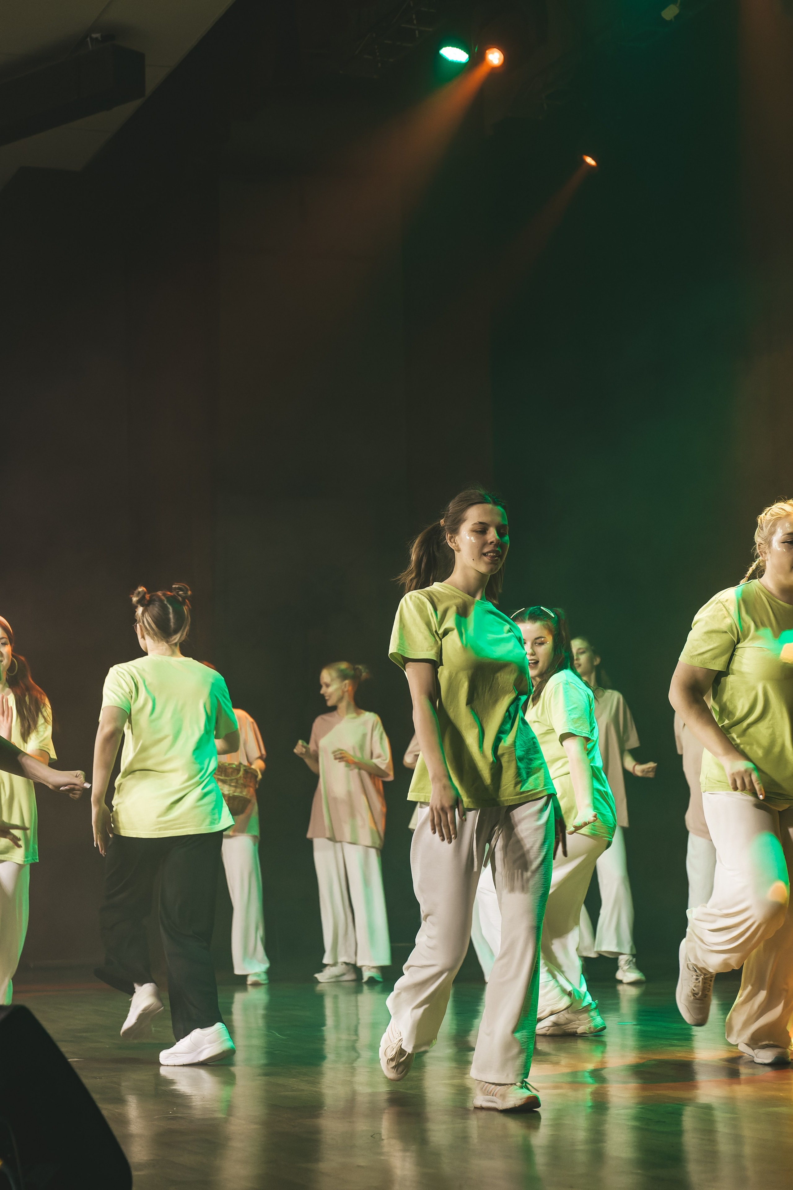 СмолГУ — Зеленое Яблоко — 2023. Танец. KiPPER Gallery — Фотограф