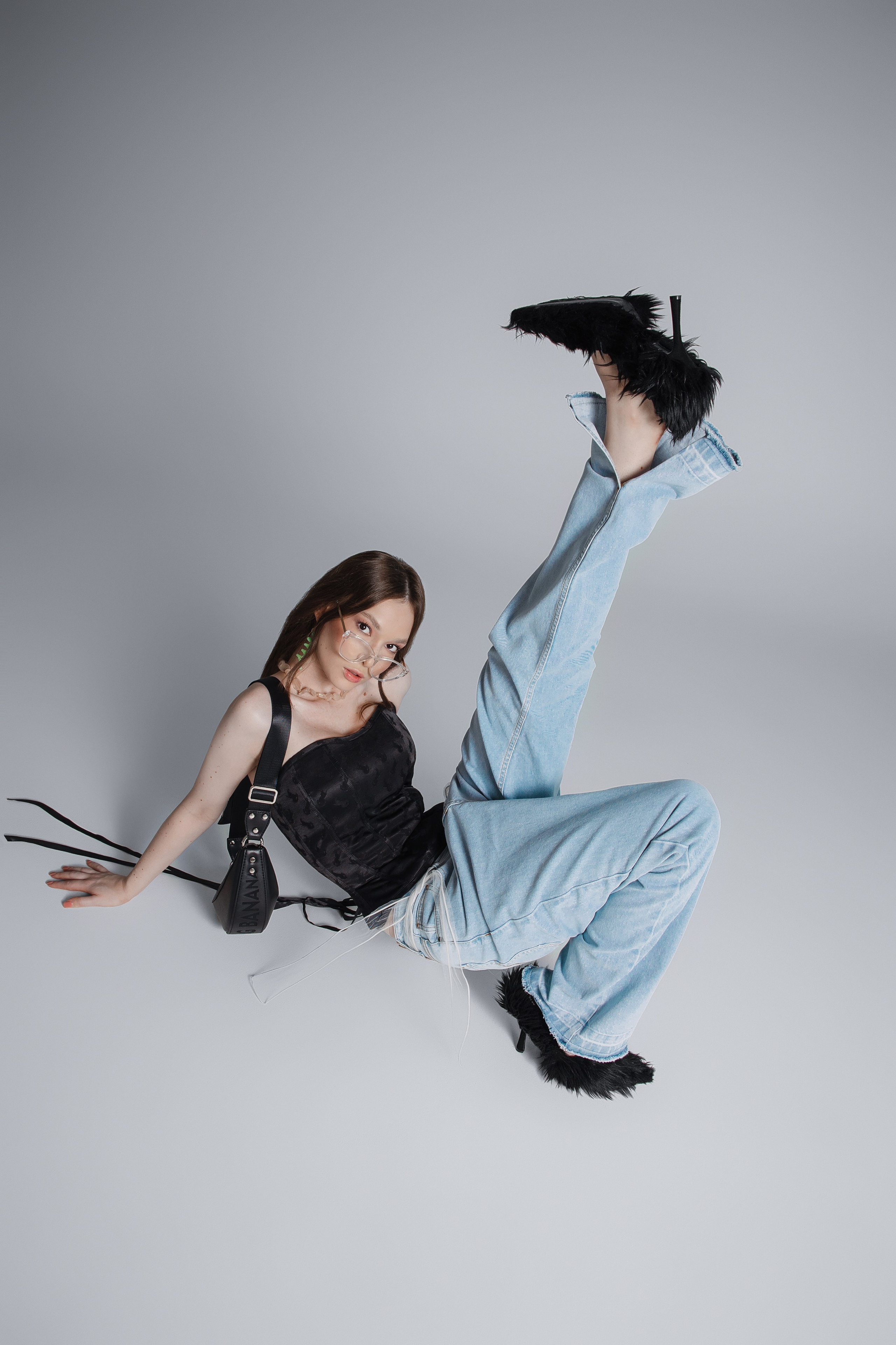 Мультибрендовый бутик «Наши в космосе» для соц. сетей. Контент фотограф в Москве и области Елена Кулакова