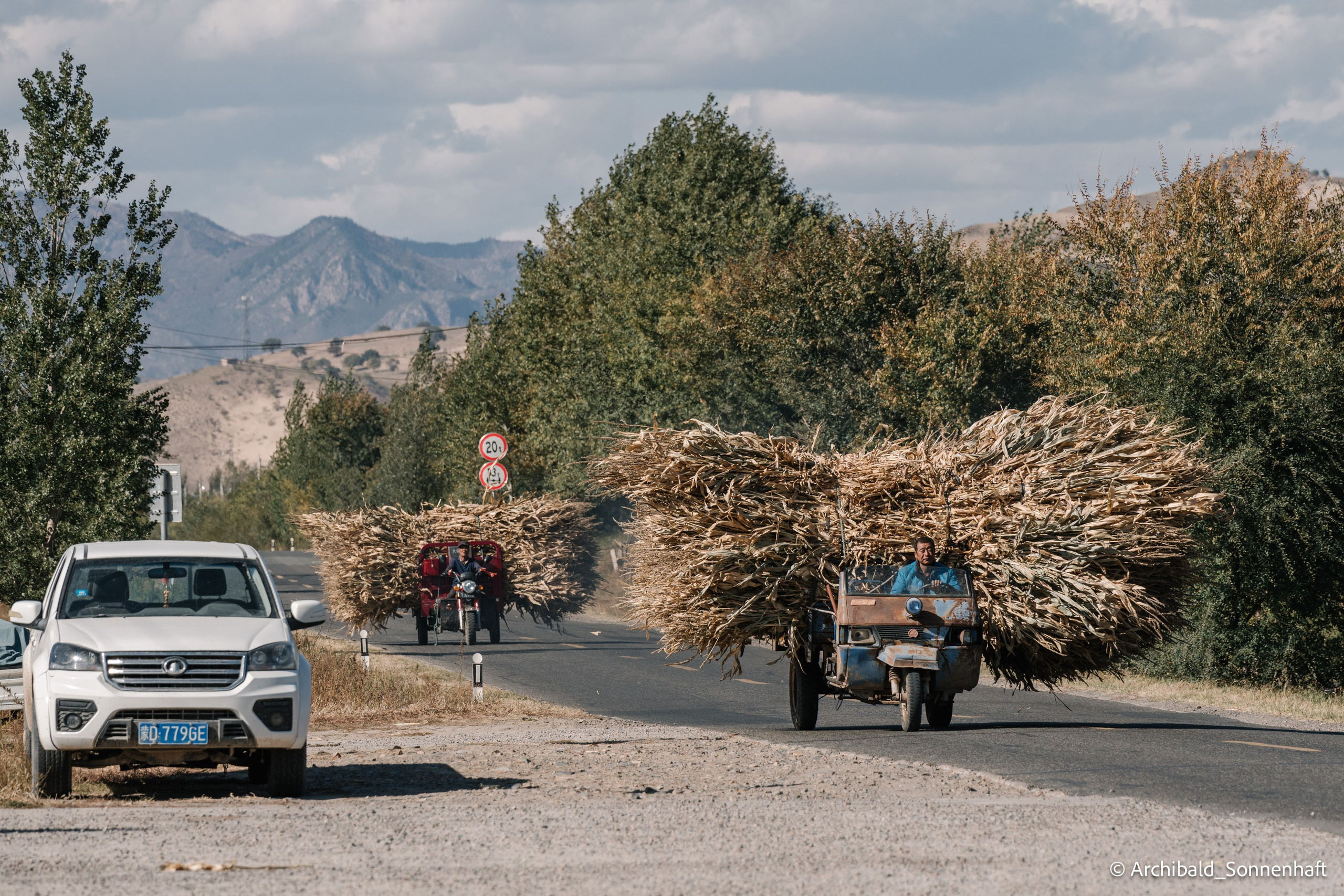 Inner mongolia. Photographer in Guangzhou, China. Archibald Sonnenhaft