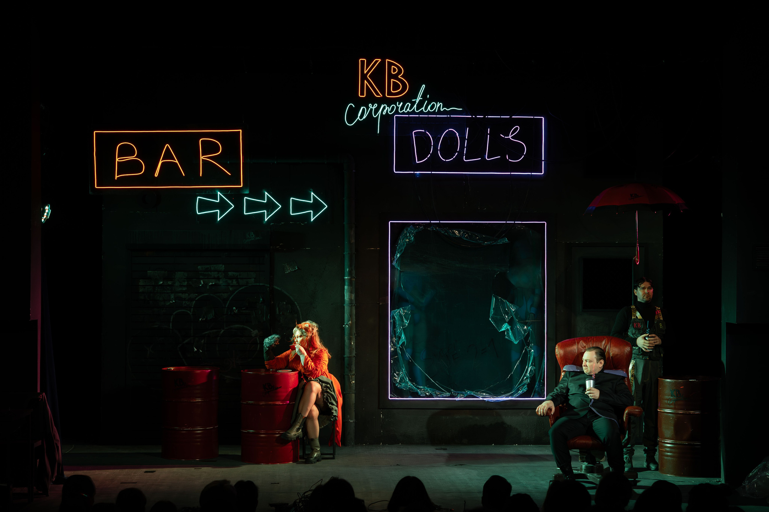 Театр Юного Зрителя «Буратино 2087». Кадр Плюс — Фотография с характером «Визуальный продюсер и фотограф Марк Файзулин»