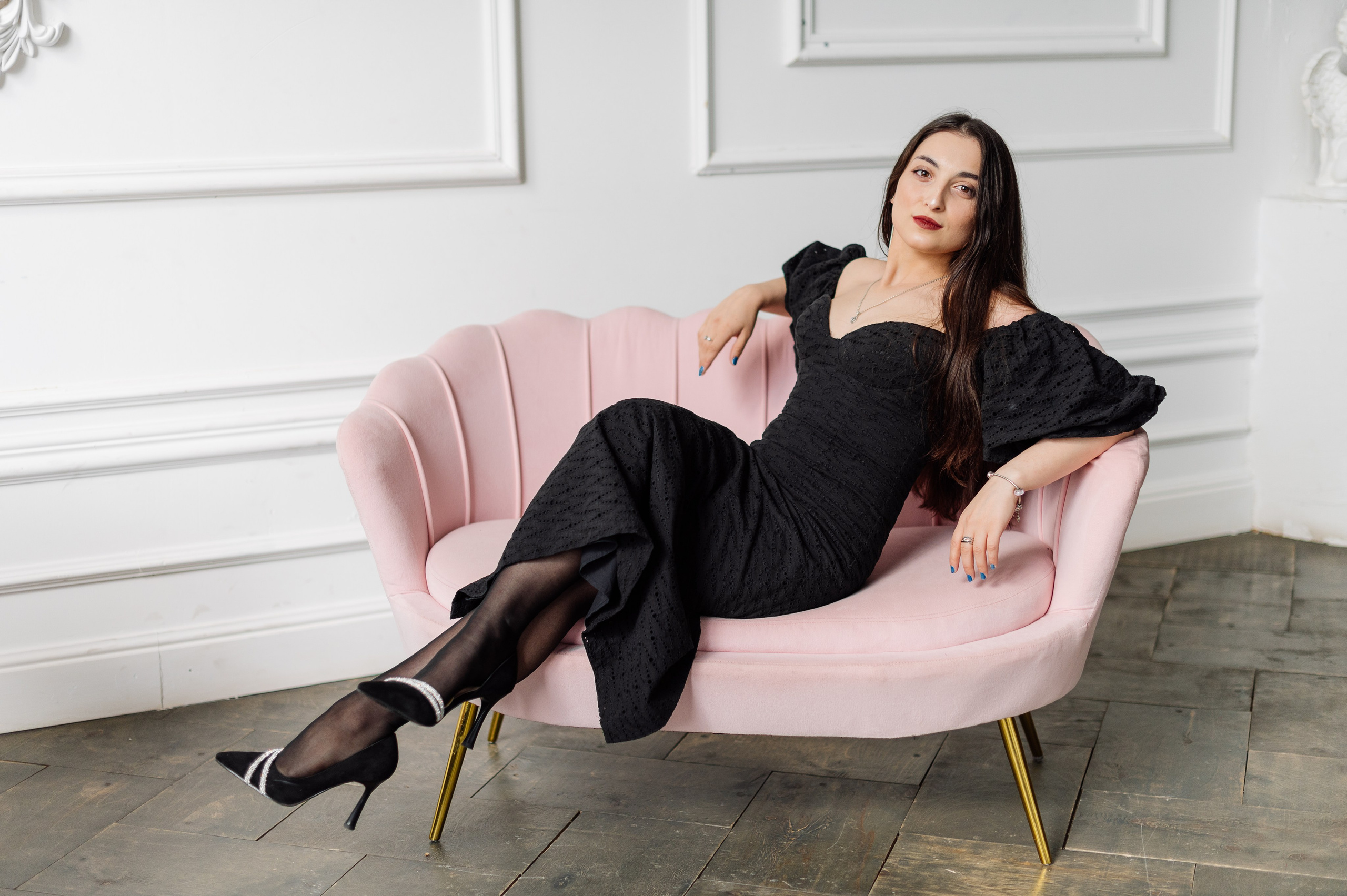 Индивидуальная фотосессия в студии для Аллы