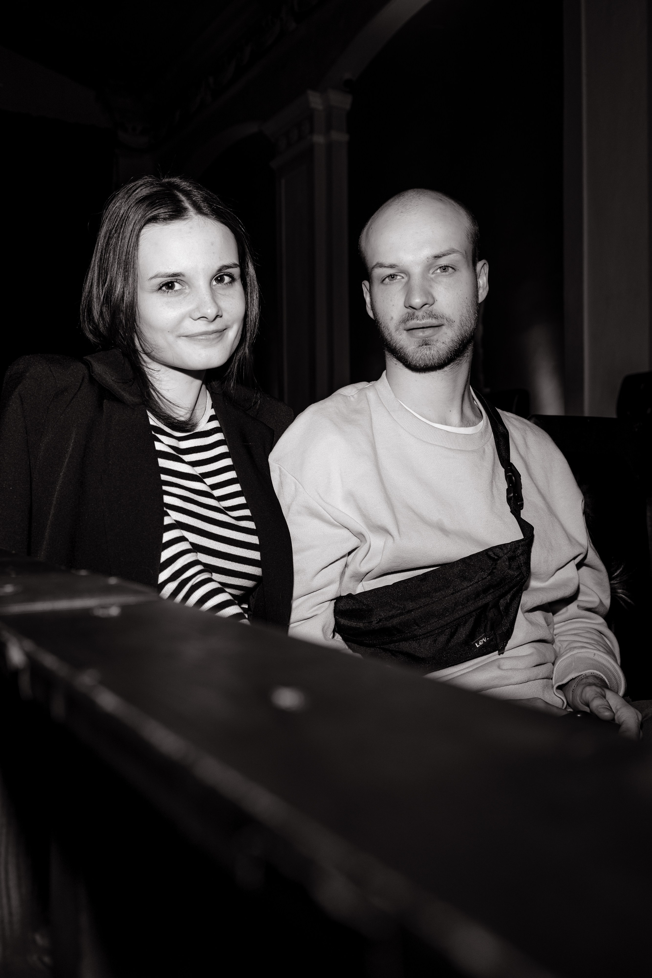 Бонд с кнопкой. Gorsvet.ph