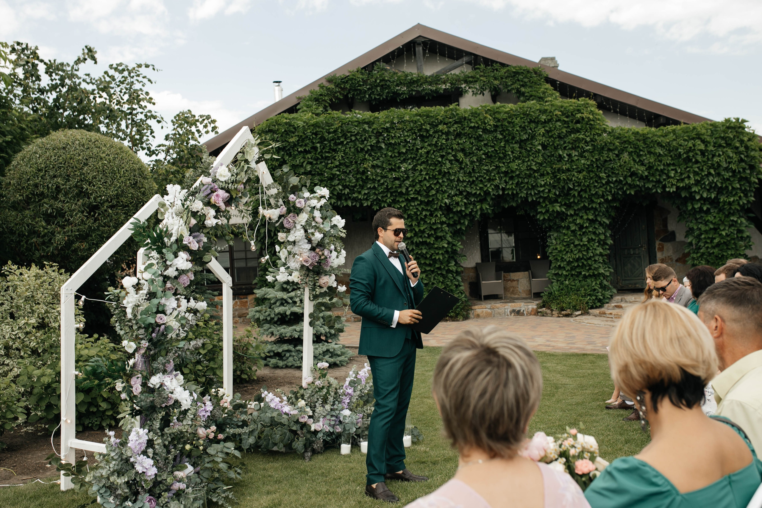 Свадебная история Дарьи и Родиона. Берендей Хаус. Свадебный и семейный фотограф Рассказова Виктория