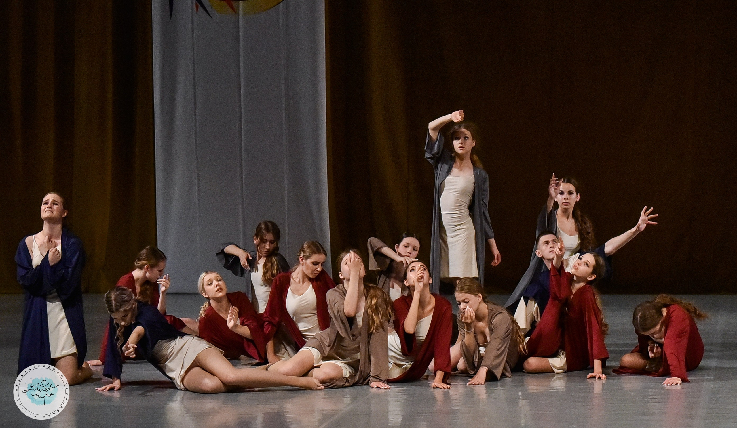 04.07.2024 Финал Международного творческого проекта «Улыбки Мира» г. СПБ. Медиастудия Фото Концепт