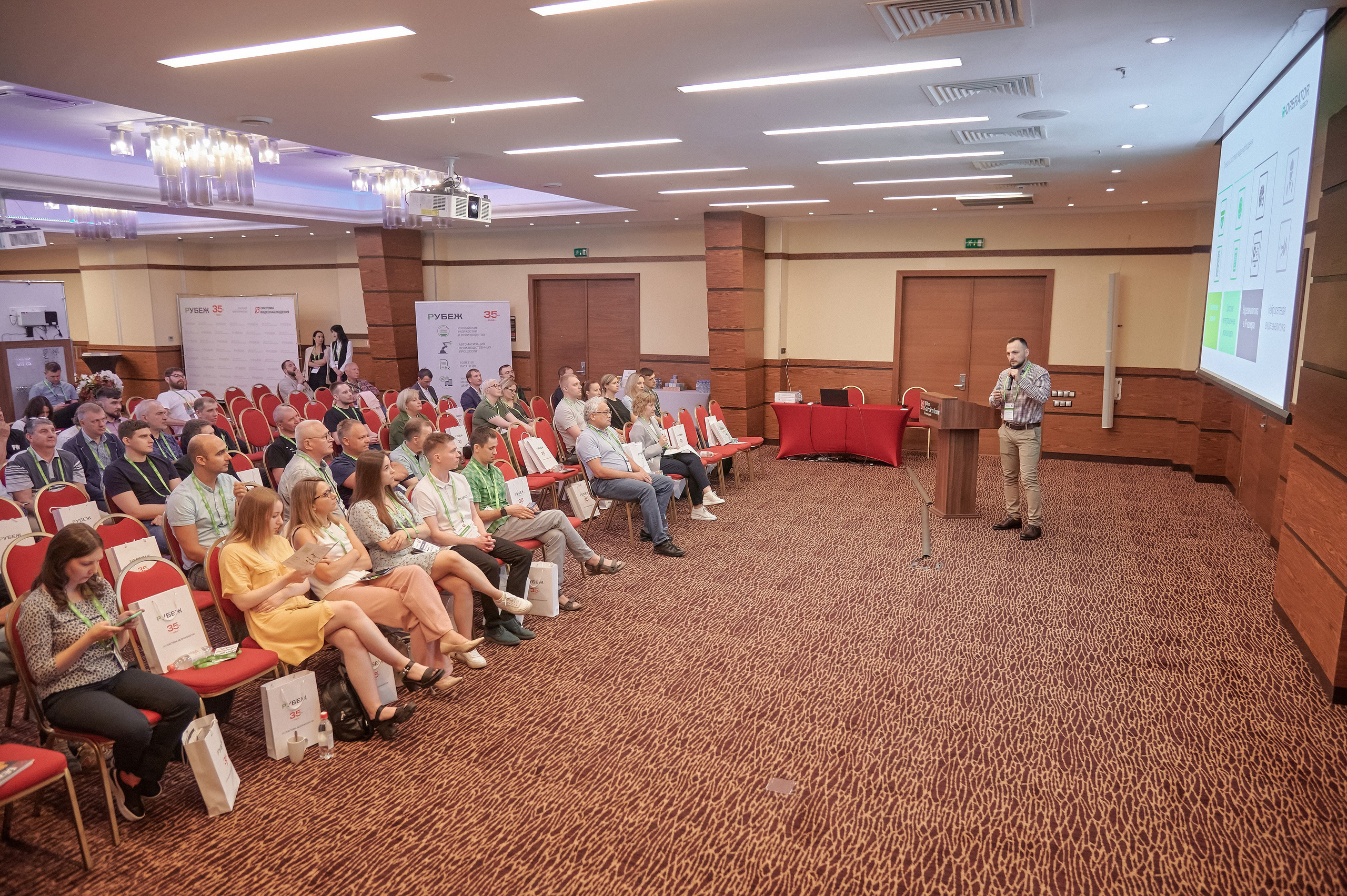 Портфолио репортажной фотосъёмки: "Рубеж" Системы видеонаблюдения. Фотограф Яковлев Роман — Красноярск