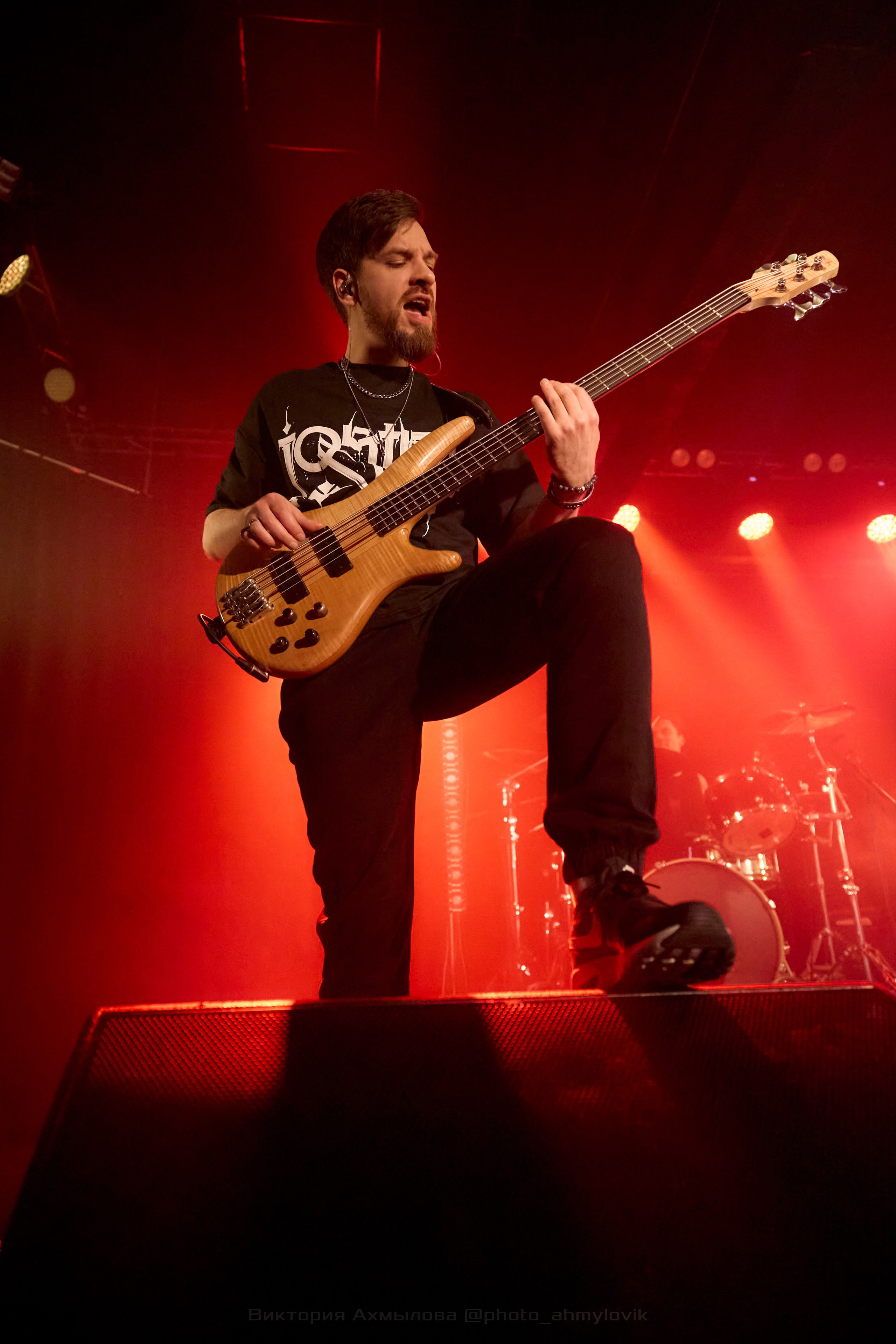 30.03.2024 iOstra Glastonberry. Виктория Ахмылова. Фотограф в Москве