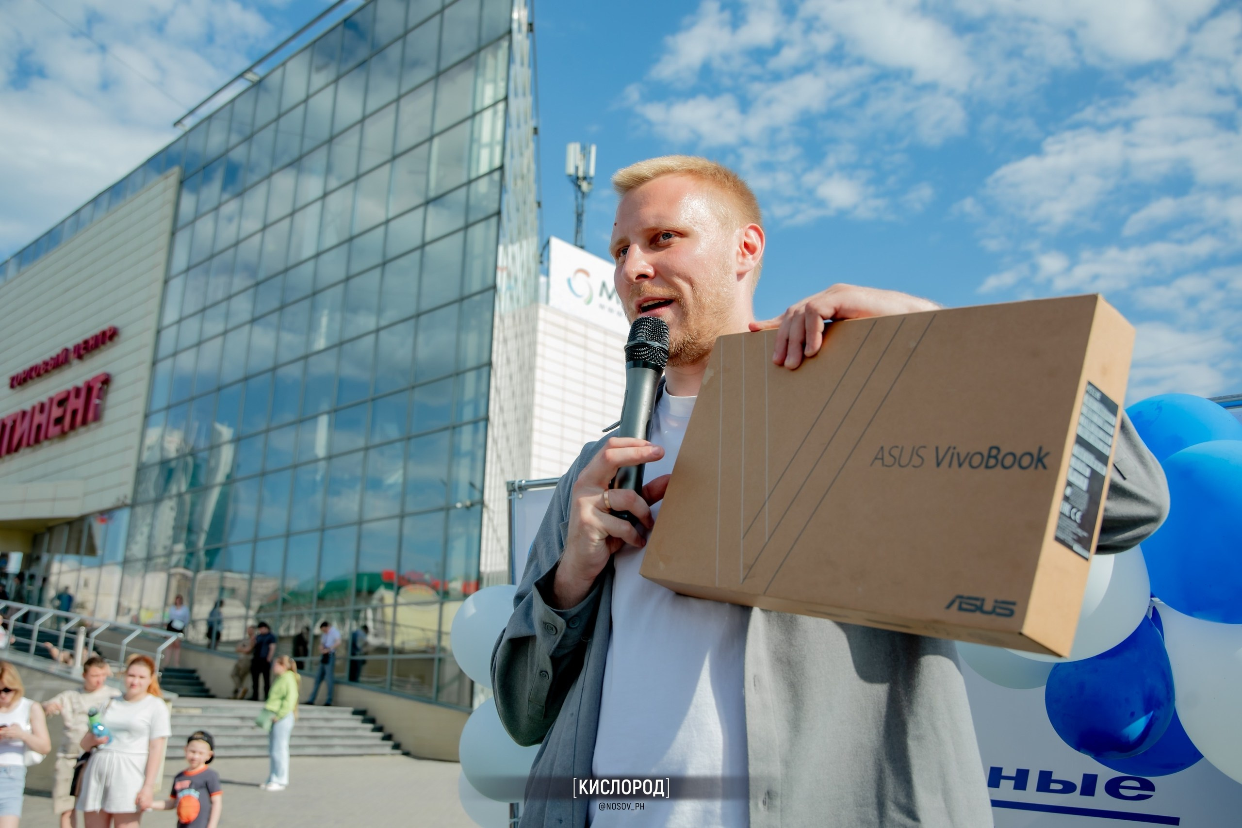 Репортажная съемка с открытий магазинов. Свадебный, репортажный и фуд фотограф в Донецке и Макеевке Носов Дмитрий