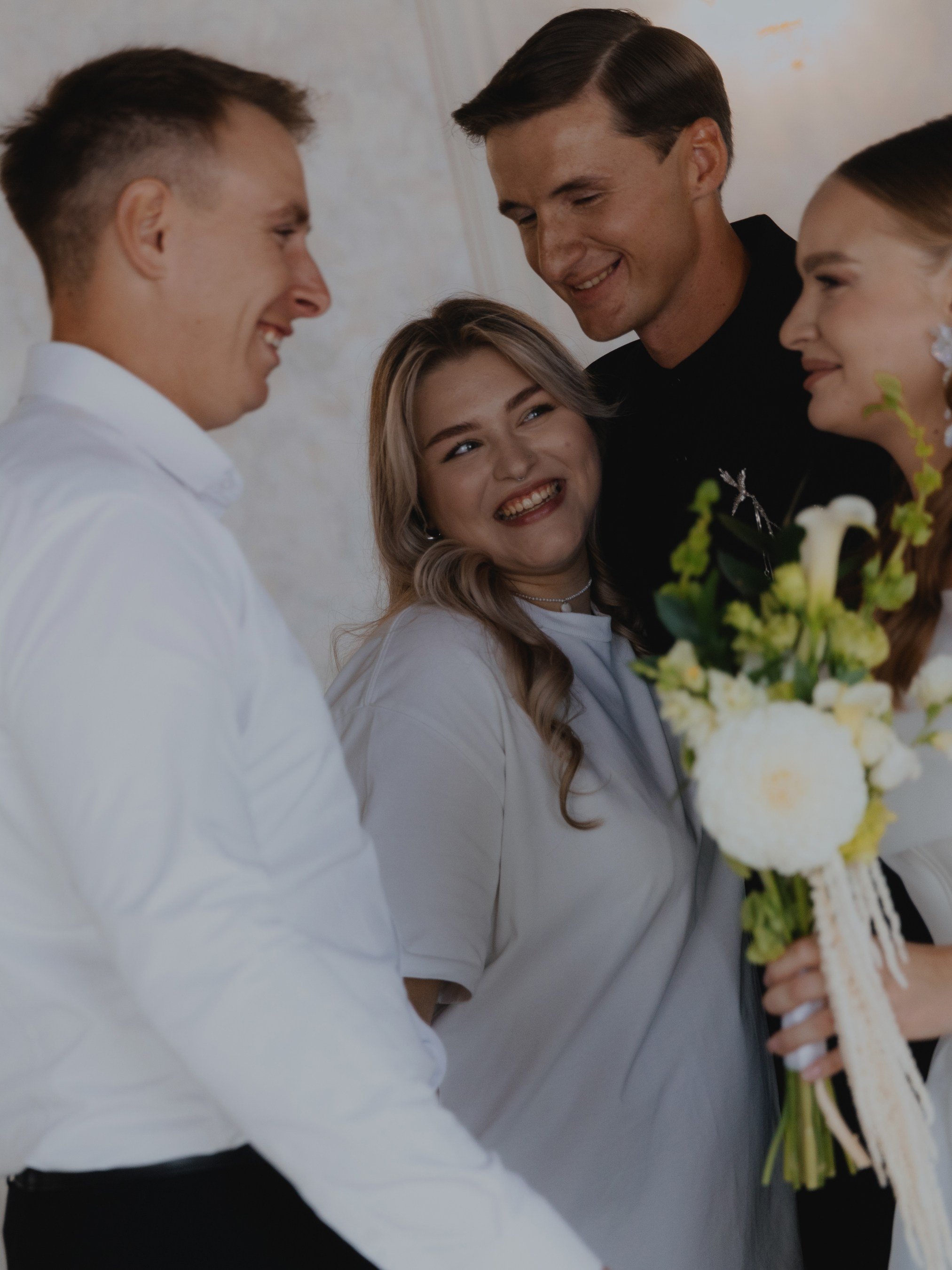 Макс и Катя (загс + прогулка). Свадебные фотографы в Гомеле и Минске Сергей и Анастасия Фещенок