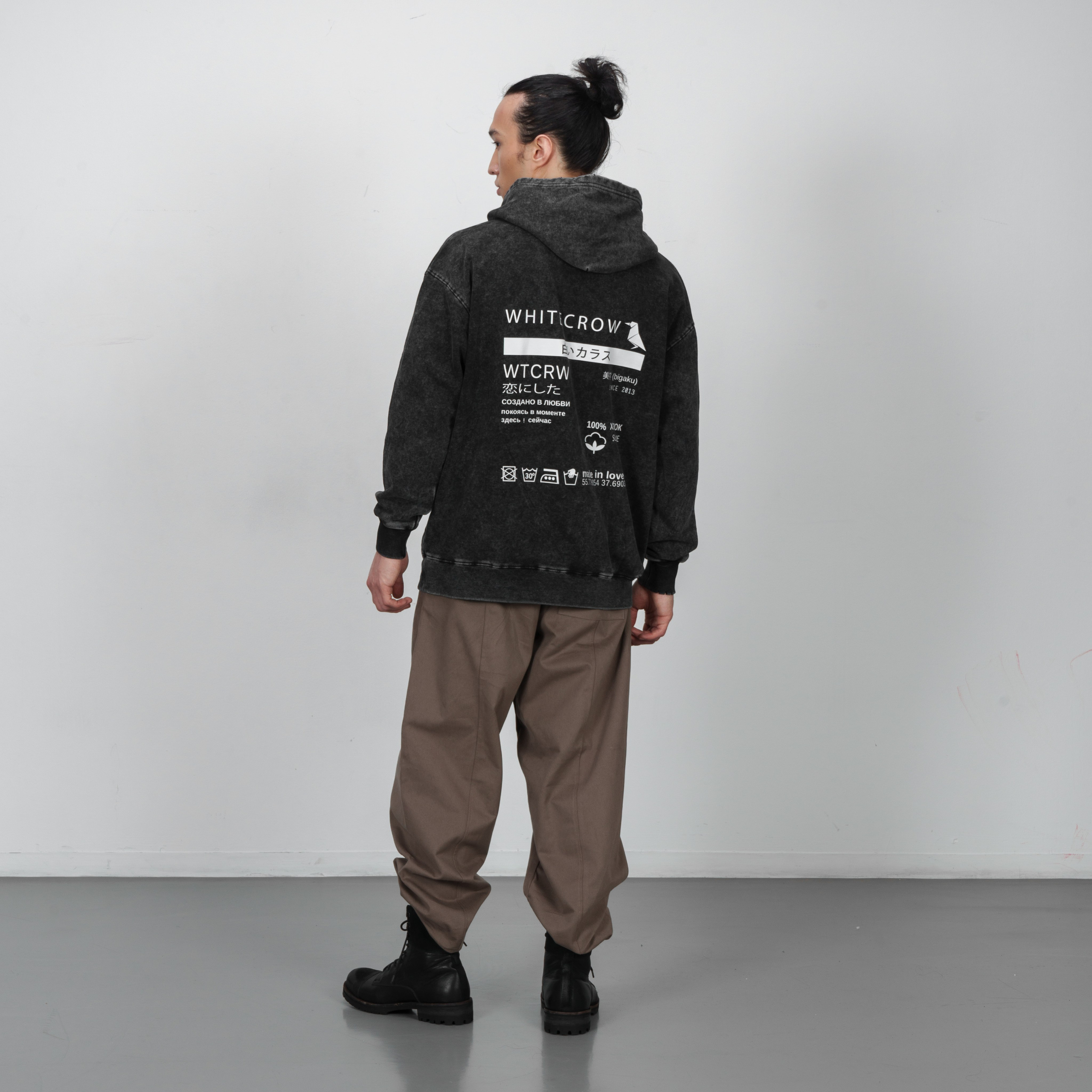 Яна Трилис — Коммерческий фотограф. Лукбуки, каталоги, компейны. Москва | Санкт-Петербург