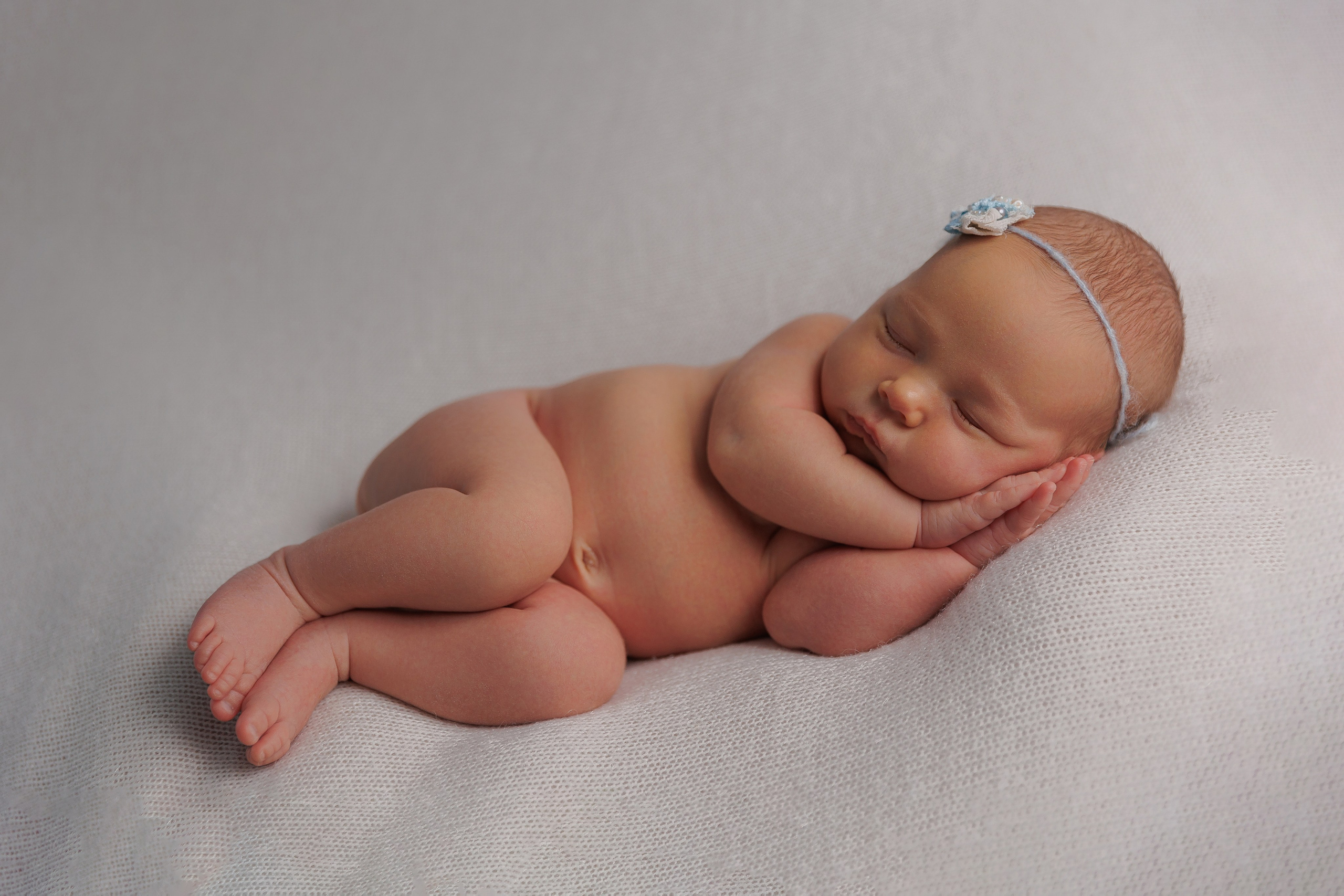 Newborn. Фотограф Лодейное Поле Екатерина Герасимова в Санкт-Петербурге и Лен. области