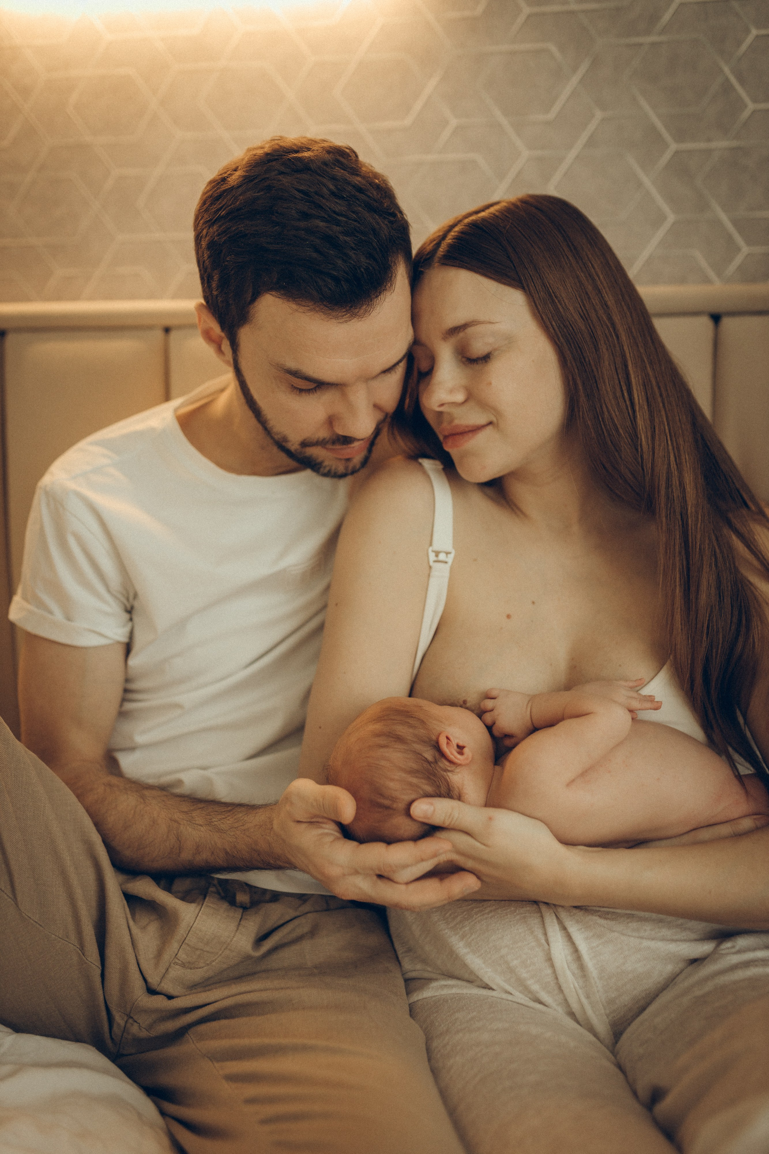 Вика, Леша и Алиса. Семейный фотограф и фотограф на роды в Ростове-на-Дону Мухина Виктория