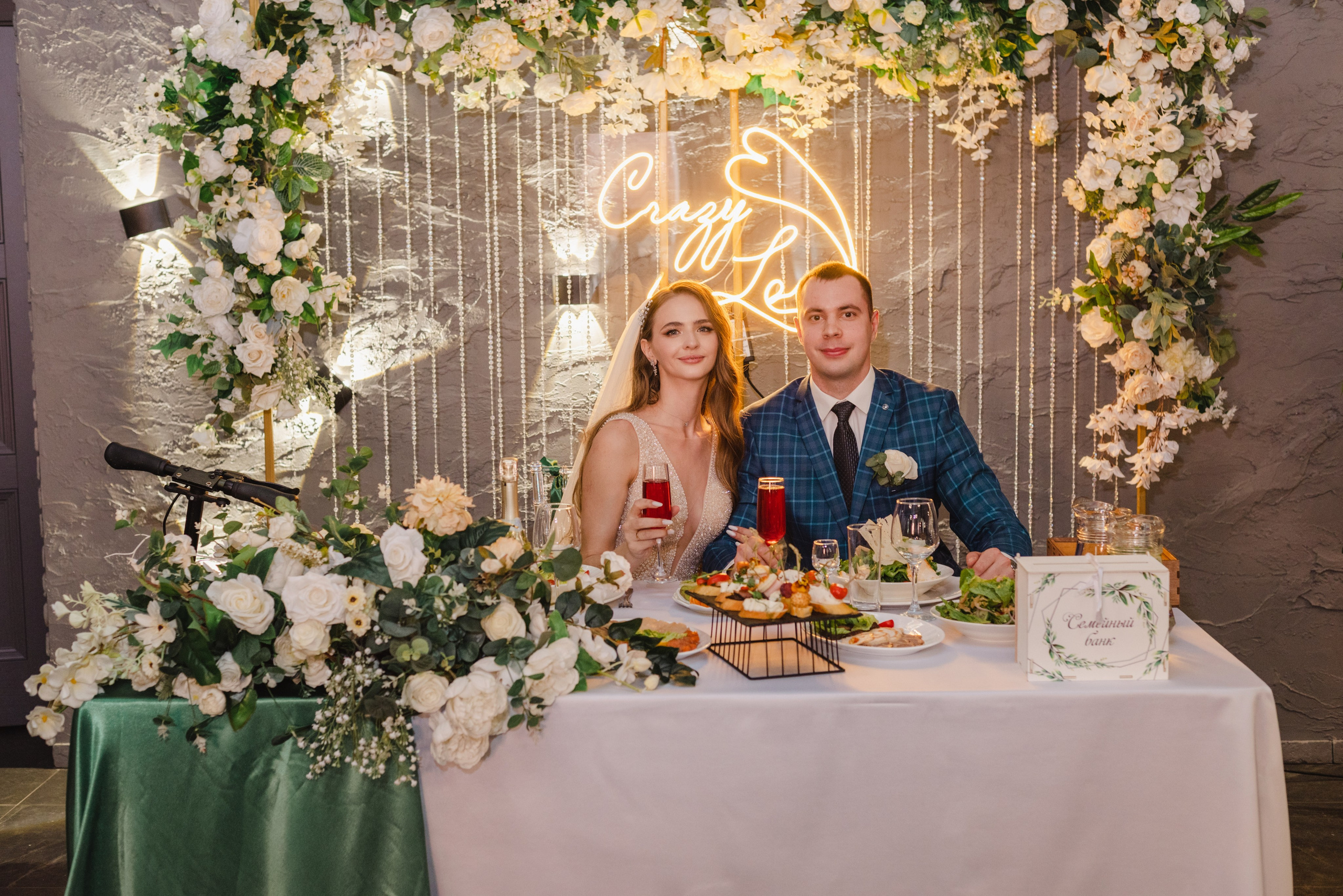 Банкет Food Factory. Свадебный фотограф Новосибирск Мария Раменская