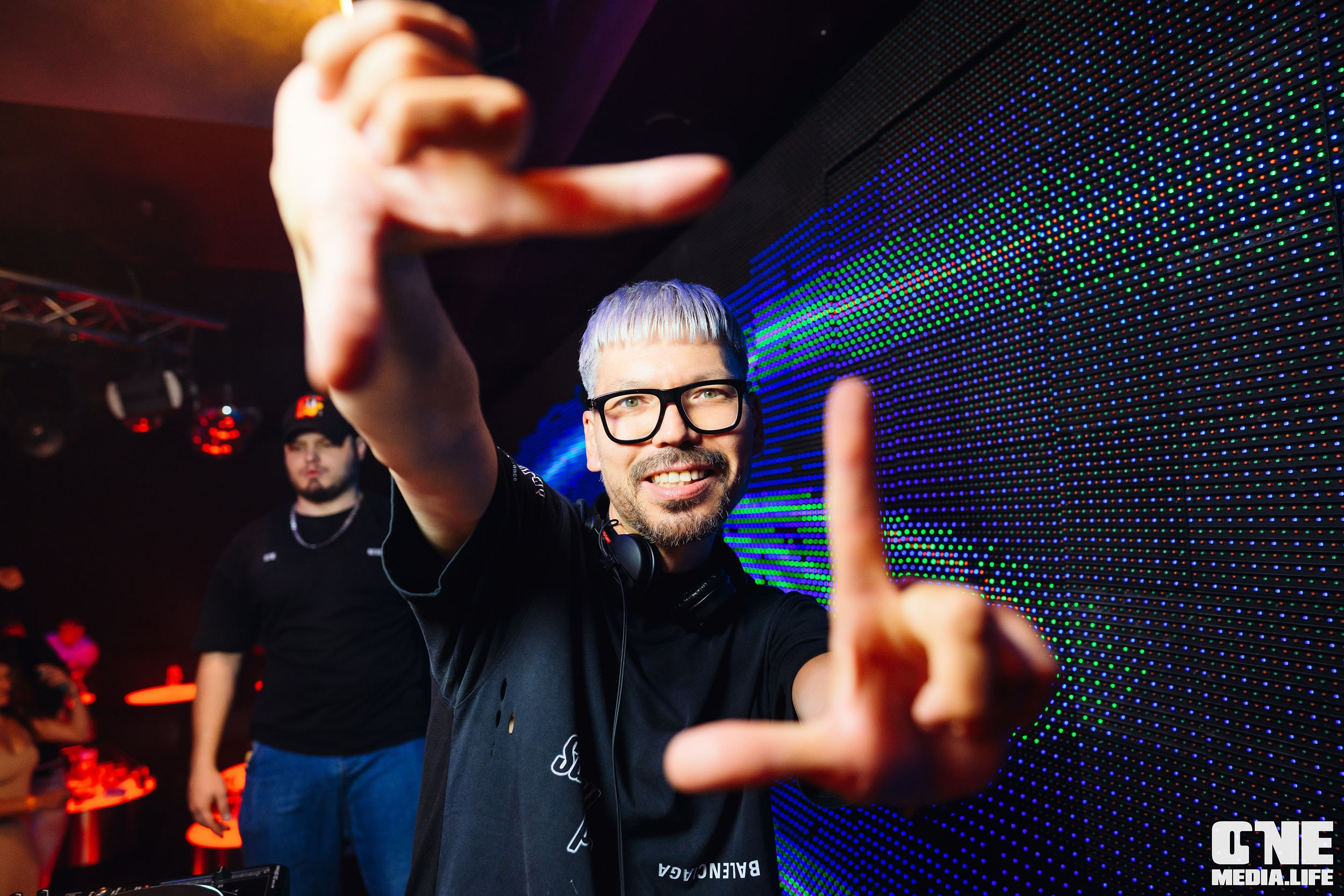 Фоторепортаж из РК Планета. One Media Life: фоторепортажи, фотоотчеты с мероприятий и заведений