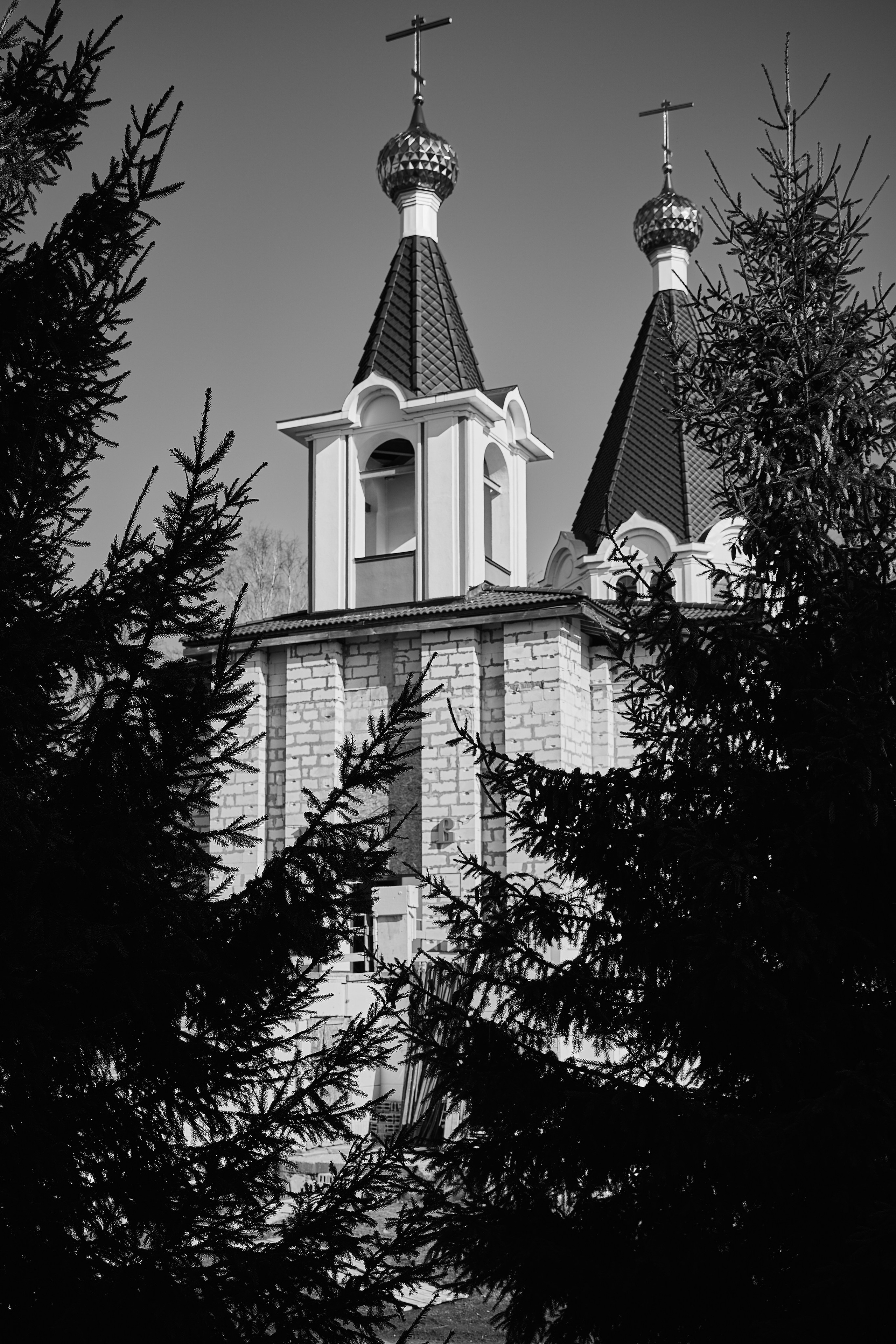 Храм во имя святого праведного Иоанна Кронштадтского. Репортажный и портретный фотограф в Санкт-Петербурге Филипп Линзин