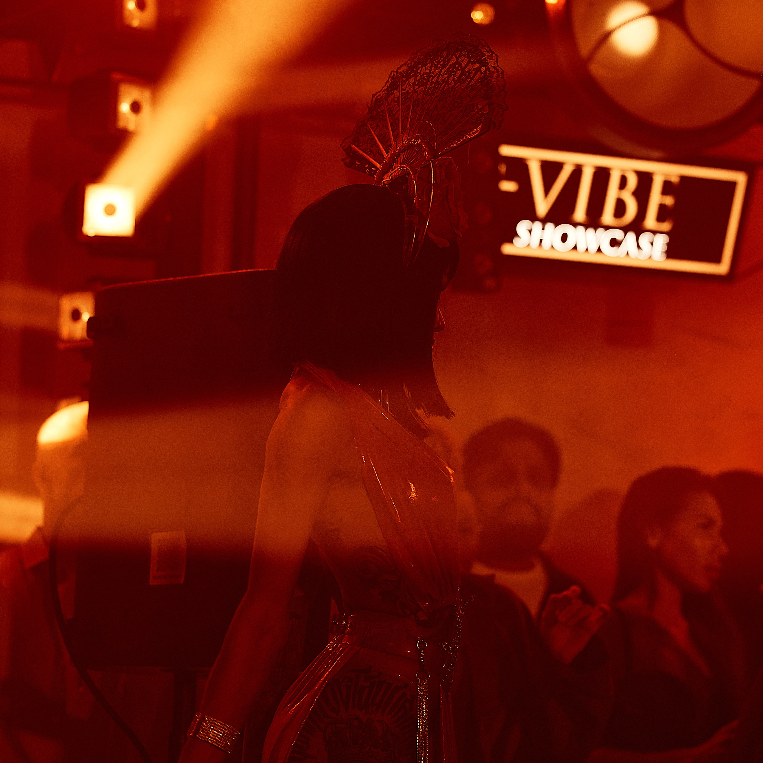 PLUS VIBE Party. Репортажный фотограф в Москве Дмитрий Масленников