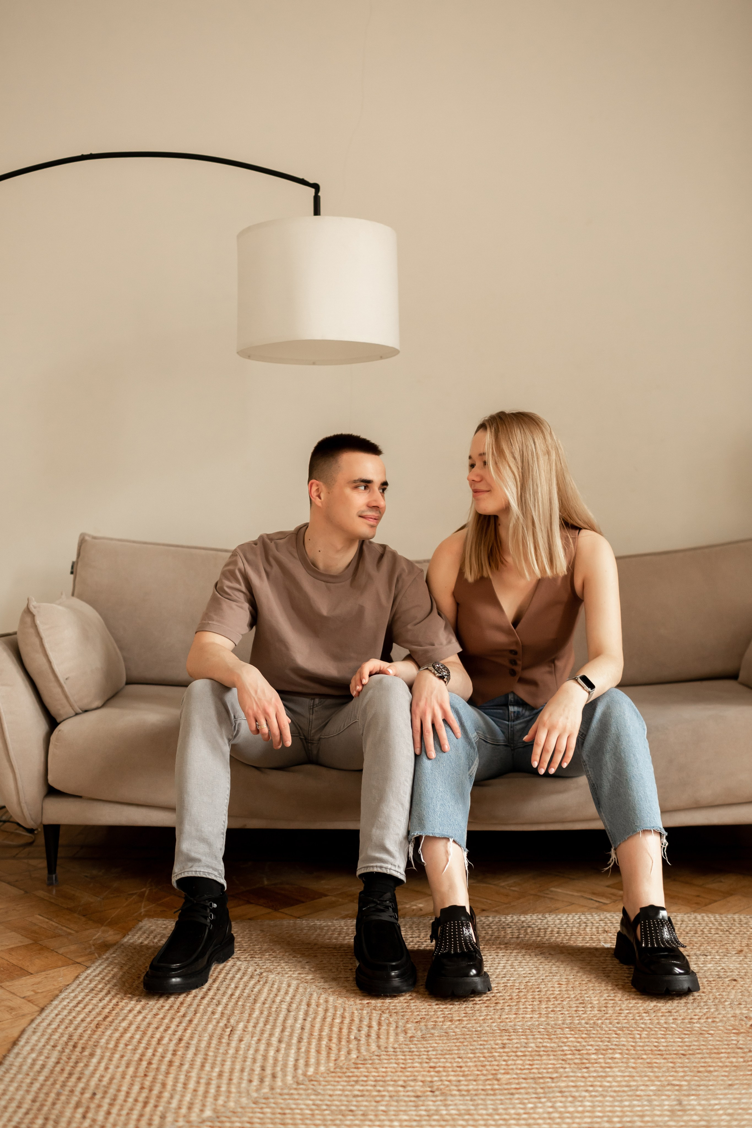 Семья Фурсал. Отрыв в студии. Свадебный фотограф Кирилл Белый