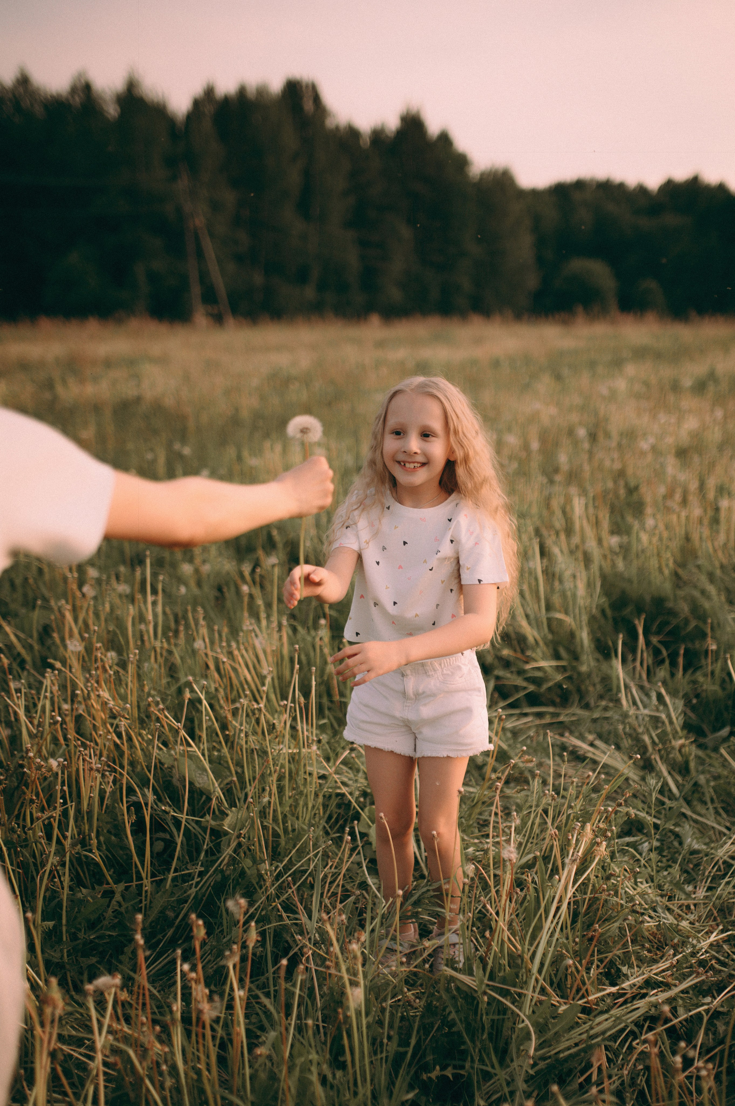 Валя и Лена. Фотограф, г. Лесной Свердловской области