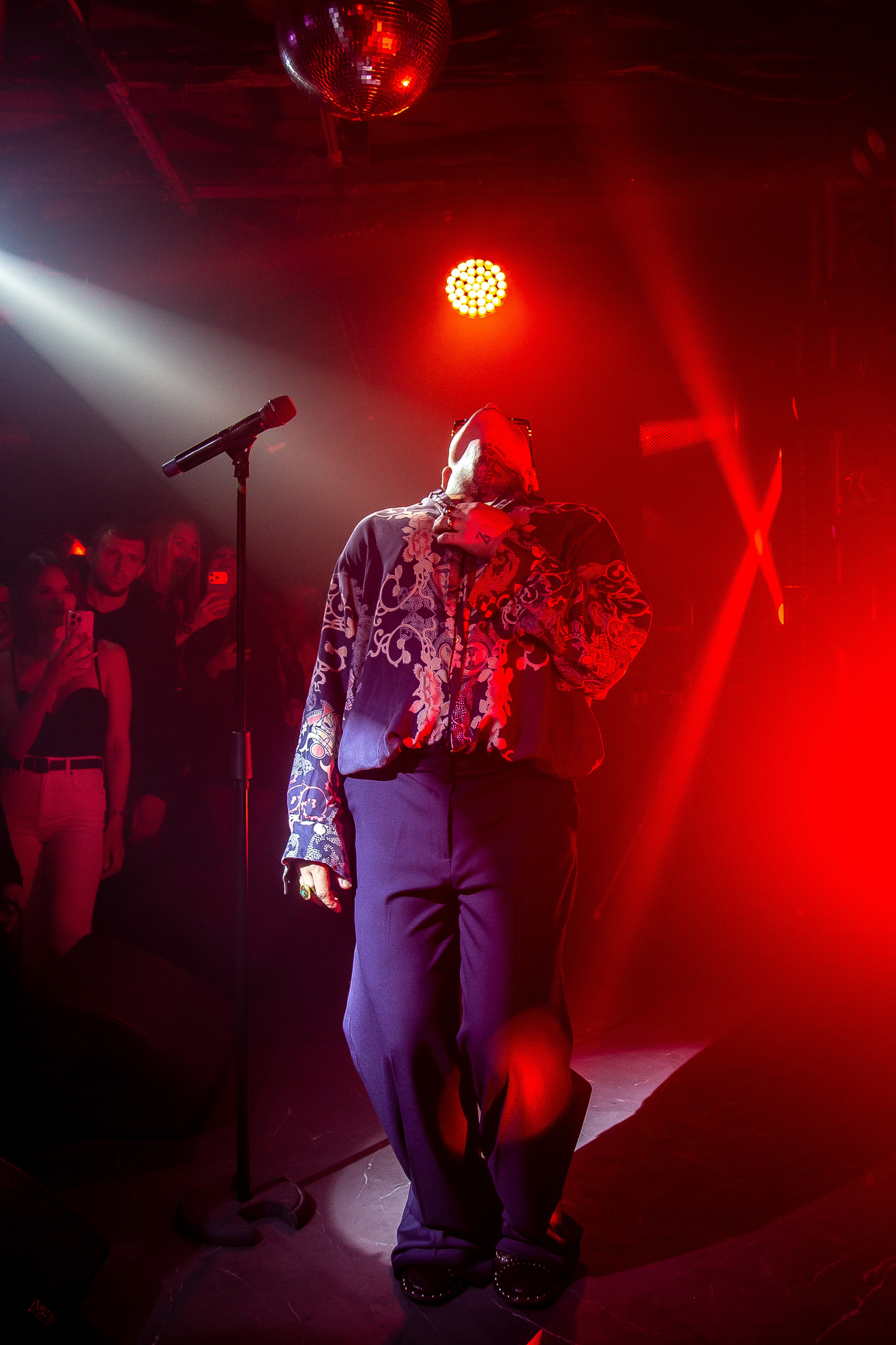 Концерт VA.NO | QUEST PISTOLS SHOW. Репортажный фотограф в Ялте Алексей Семёнов