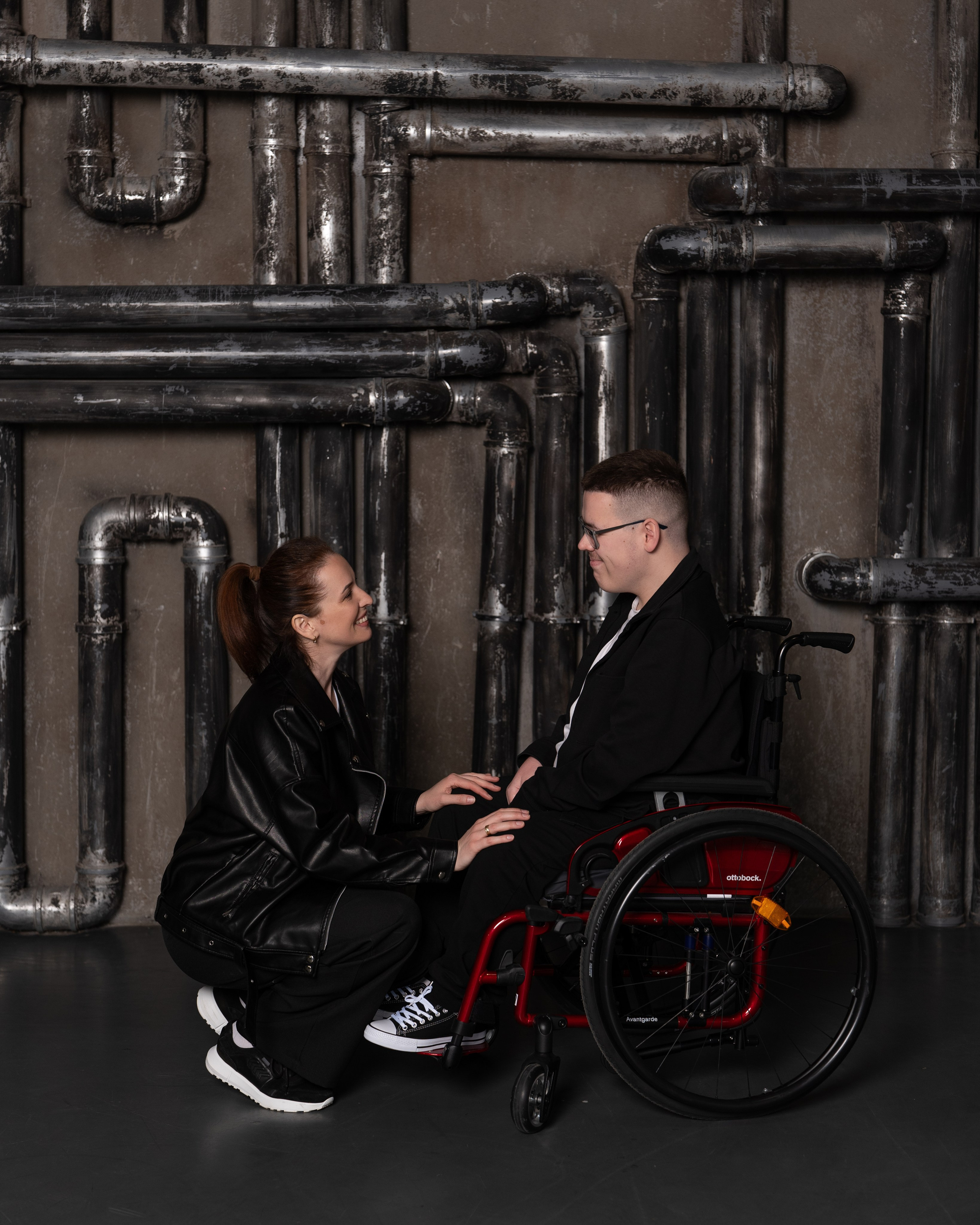 инвалид колясочник