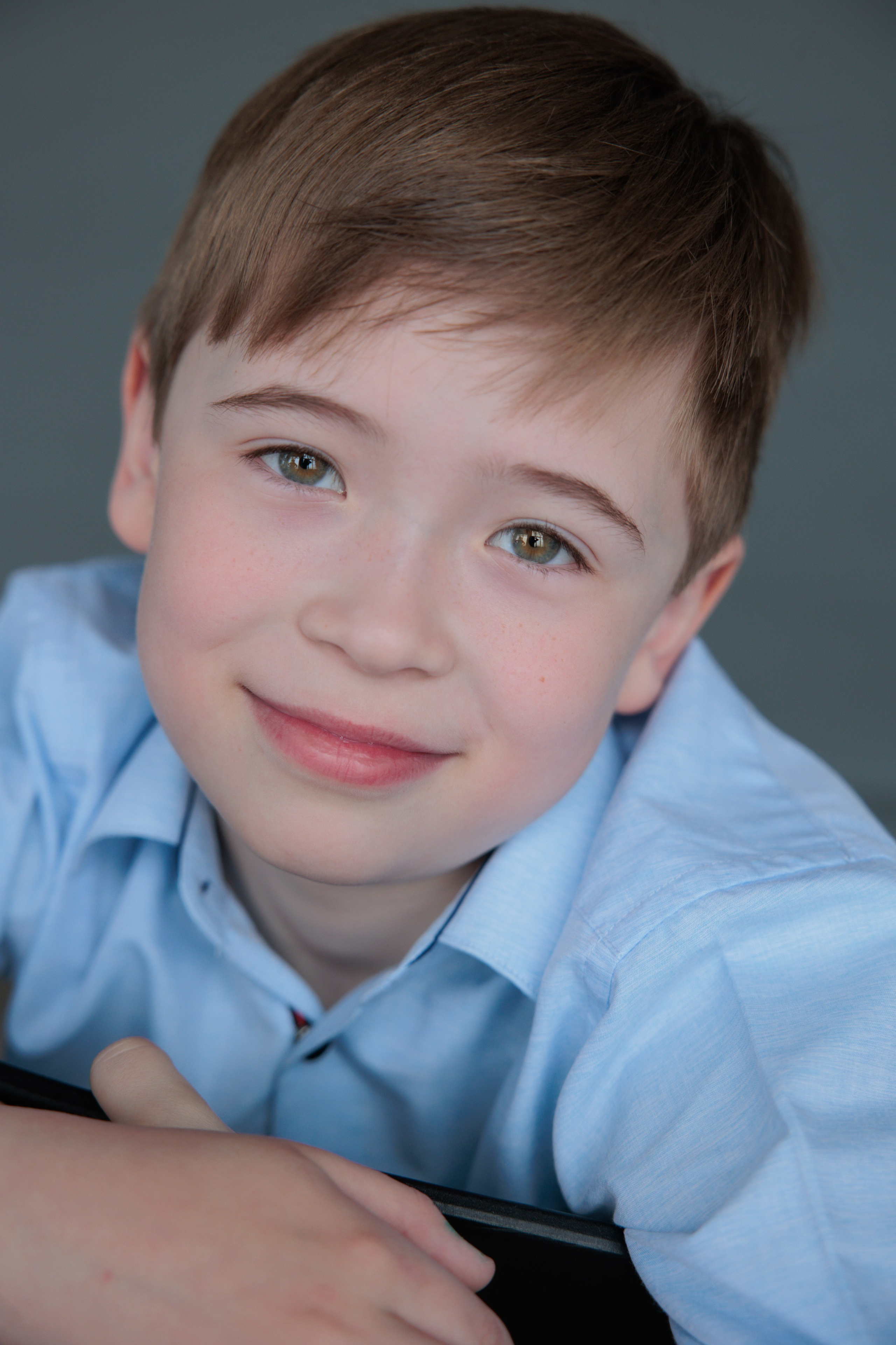 КИРИЛЛ. Я фотограф из Москвы к Вашим услугам