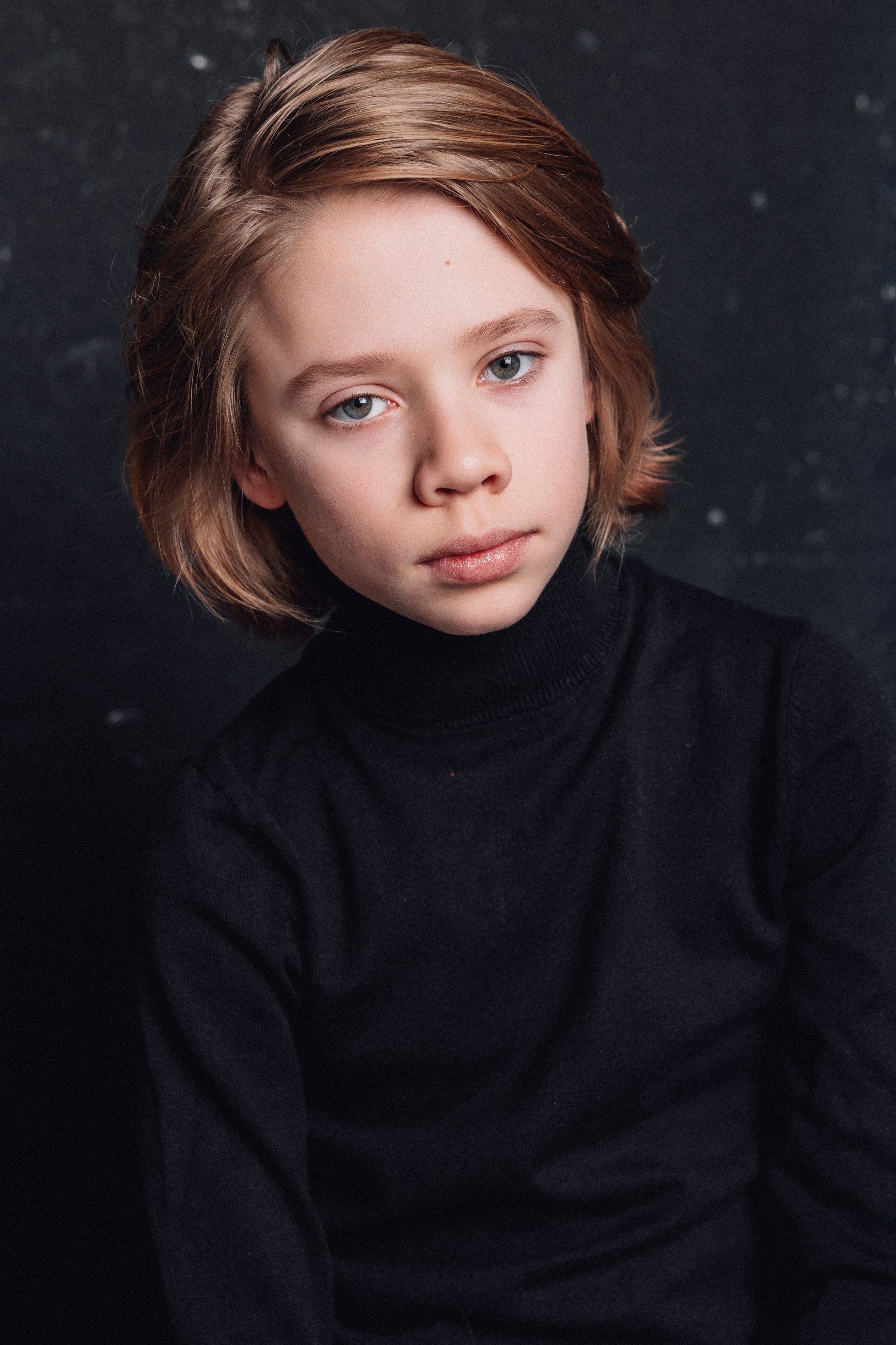 ГЛЕБ. Я фотограф из Москвы к Вашим услугам