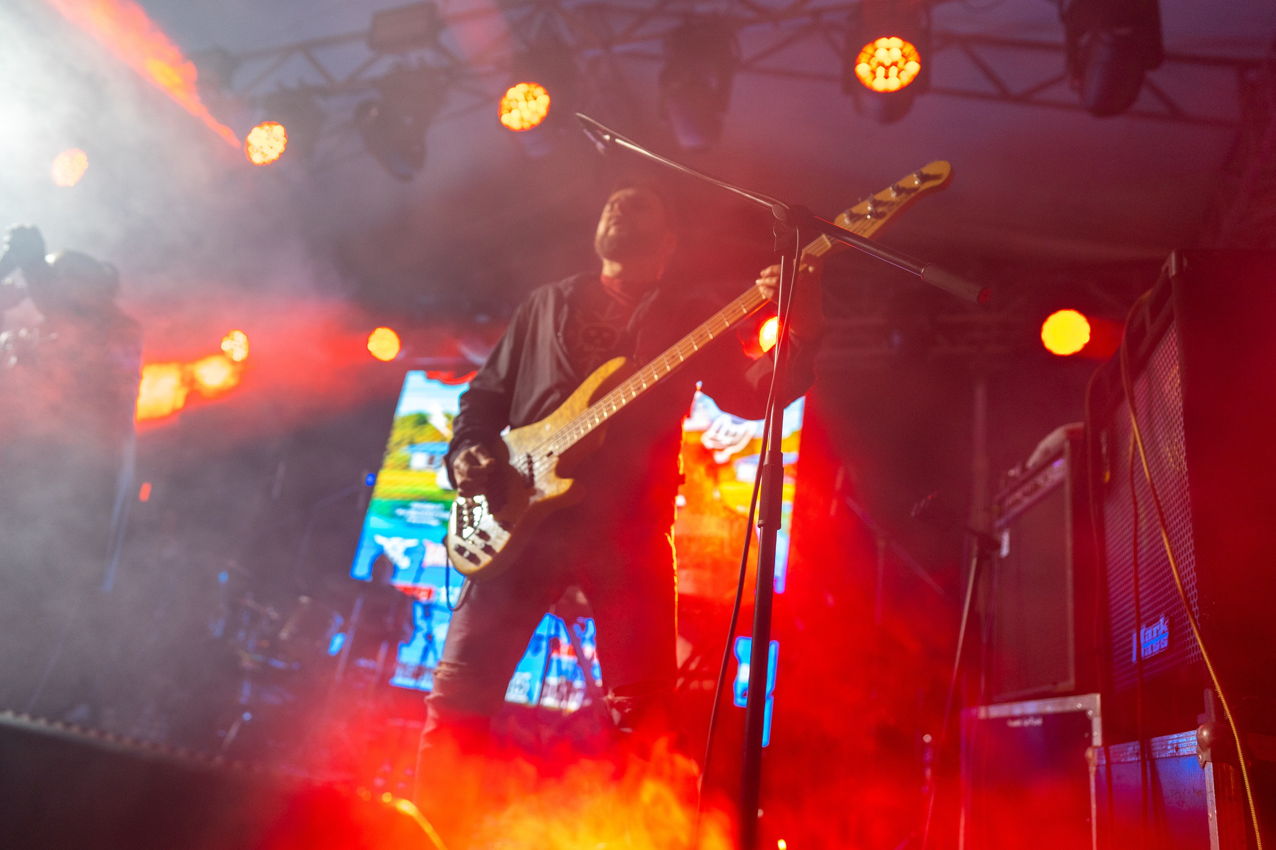 Фотоотчет с главного панк-рок фестиваля страны Anti-Party 2025. Фотограф Николай Прокофьев модельные тесты в Москве