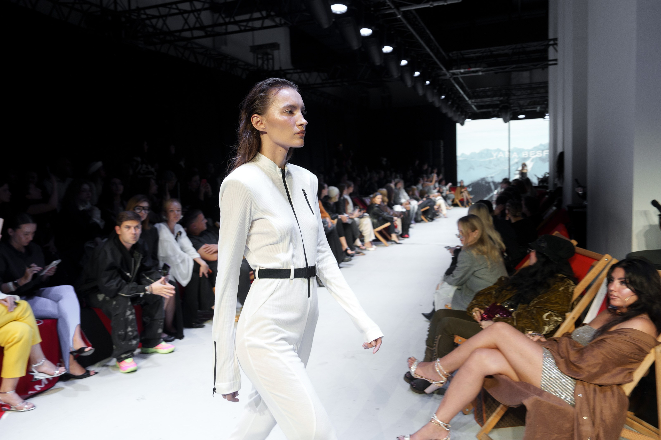 Fashion Show. Фотограф Николай Прокофьев модельные тесты в Москве