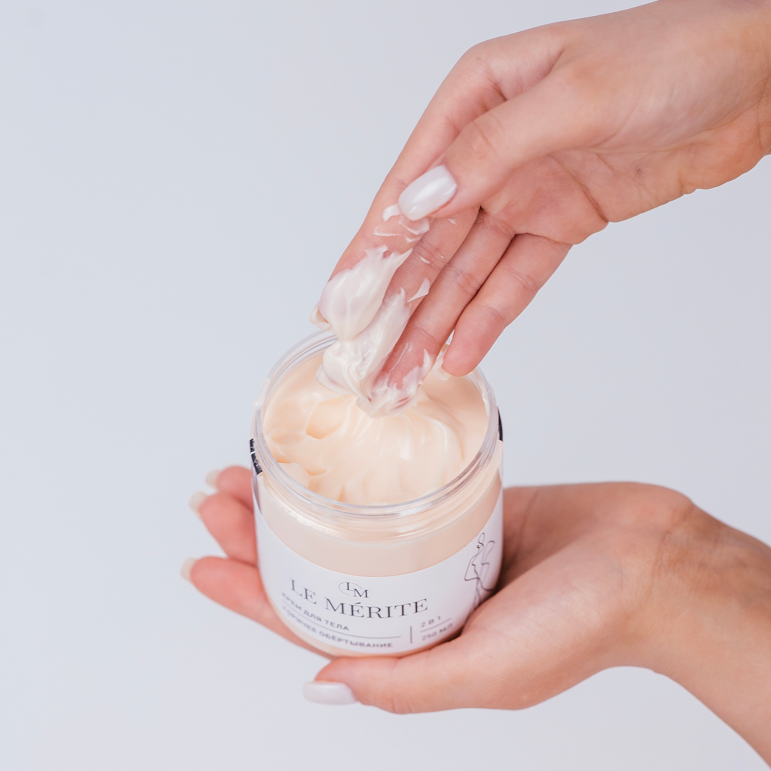 Визуал и предметная съемка обертывание. Аниса Кадырова, эксперт в области визуала, фотограф, brand-фотограф