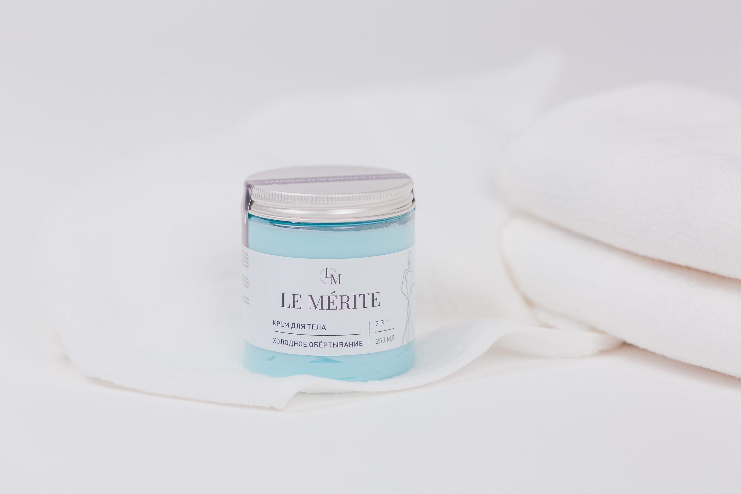 Визуал и предметная съемка обертывание. Аниса Кадырова, эксперт в области визуала, фотограф, brand-фотограф