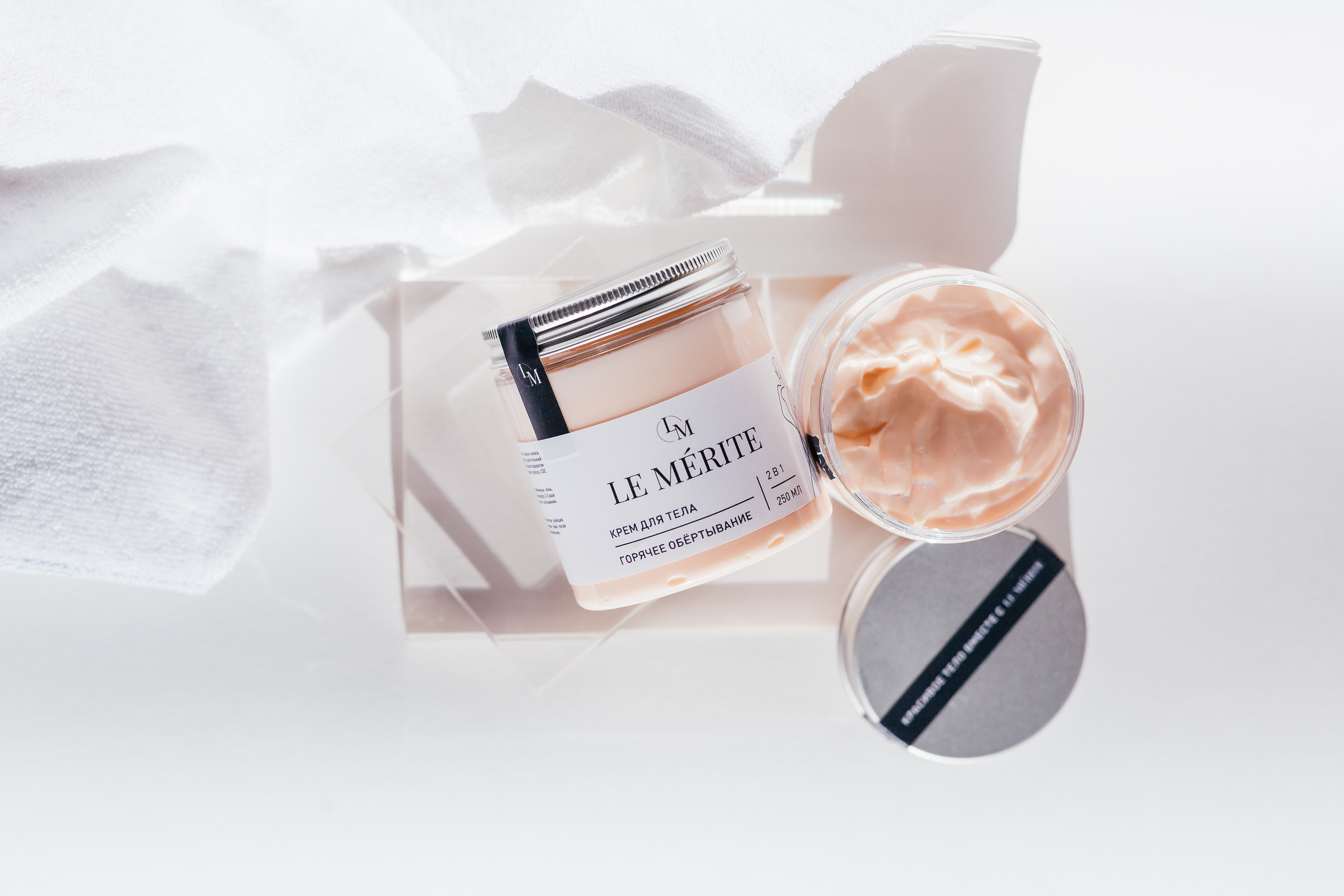 Визуал и предметная съемка обертывание. Аниса Кадырова, эксперт в области визуала, фотограф, brand-фотограф