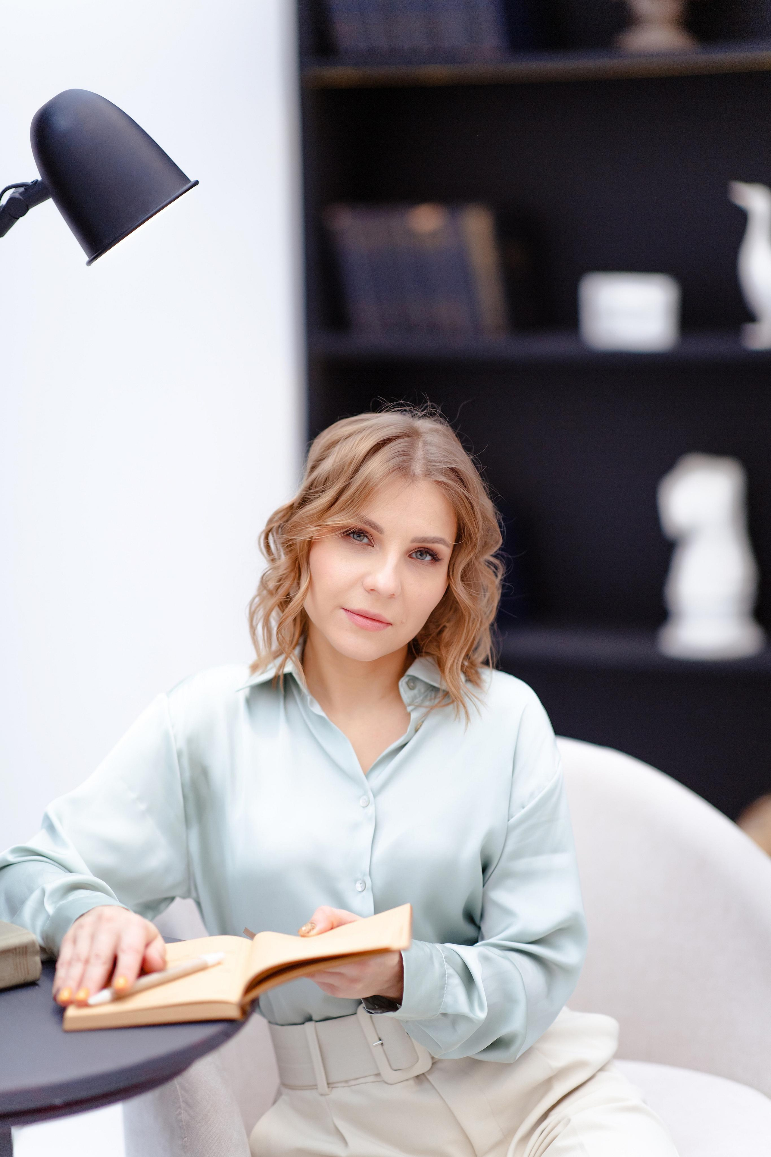 Полина. Аниса Кадырова, эксперт в области визуала, фотограф, brand-фотограф