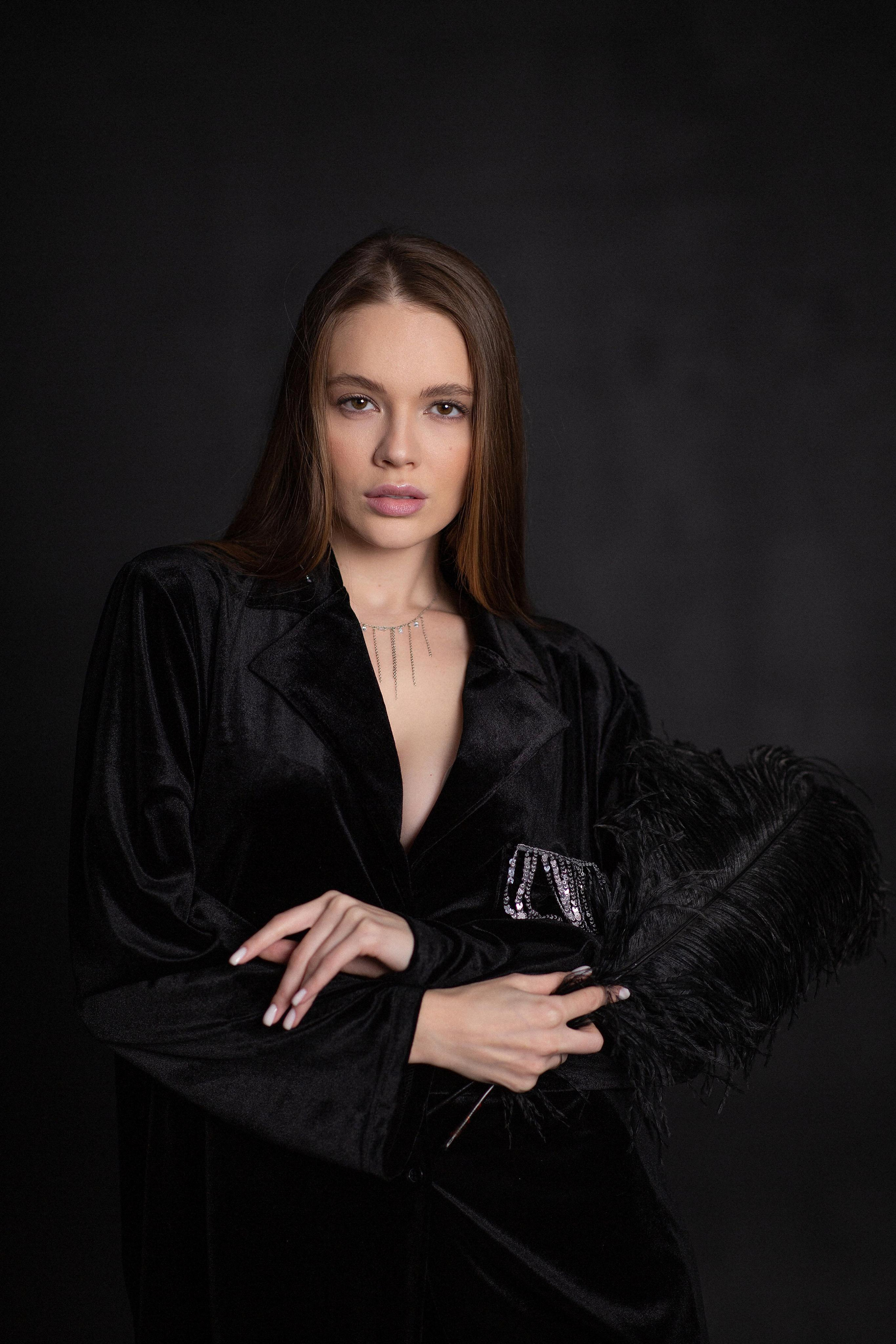 LB Brand store. Аниса Кадырова, эксперт в области визуала, фотограф, brand-фотограф