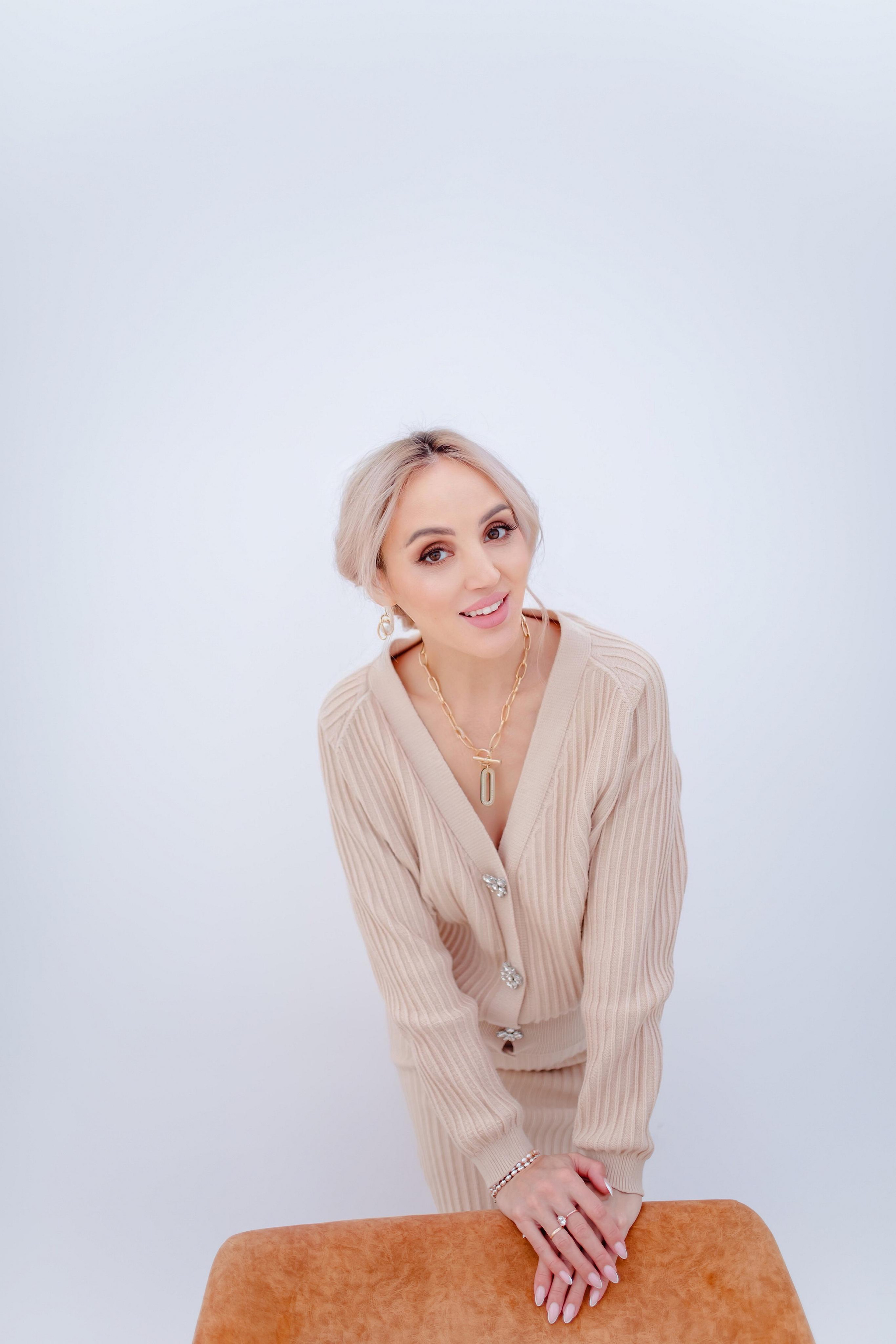 Айгуль. Аниса Кадырова, эксперт в области визуала, фотограф, brand-фотограф