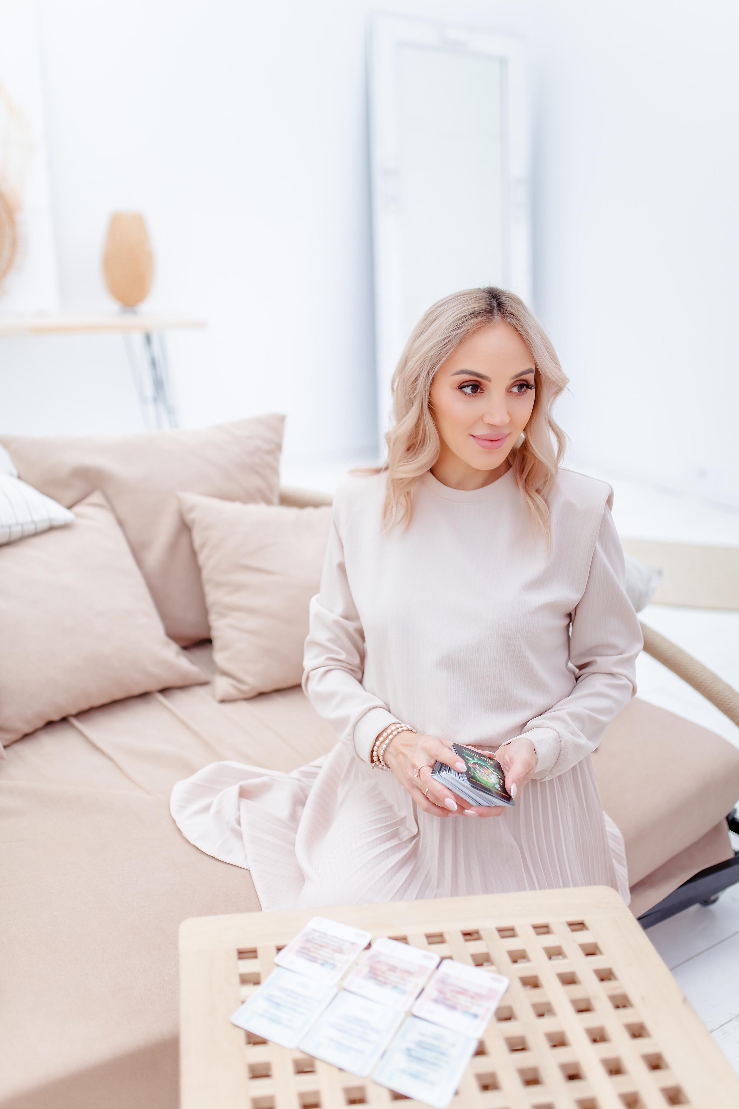 Айгуль. Аниса Кадырова, эксперт в области визуала, фотограф, brand-фотограф