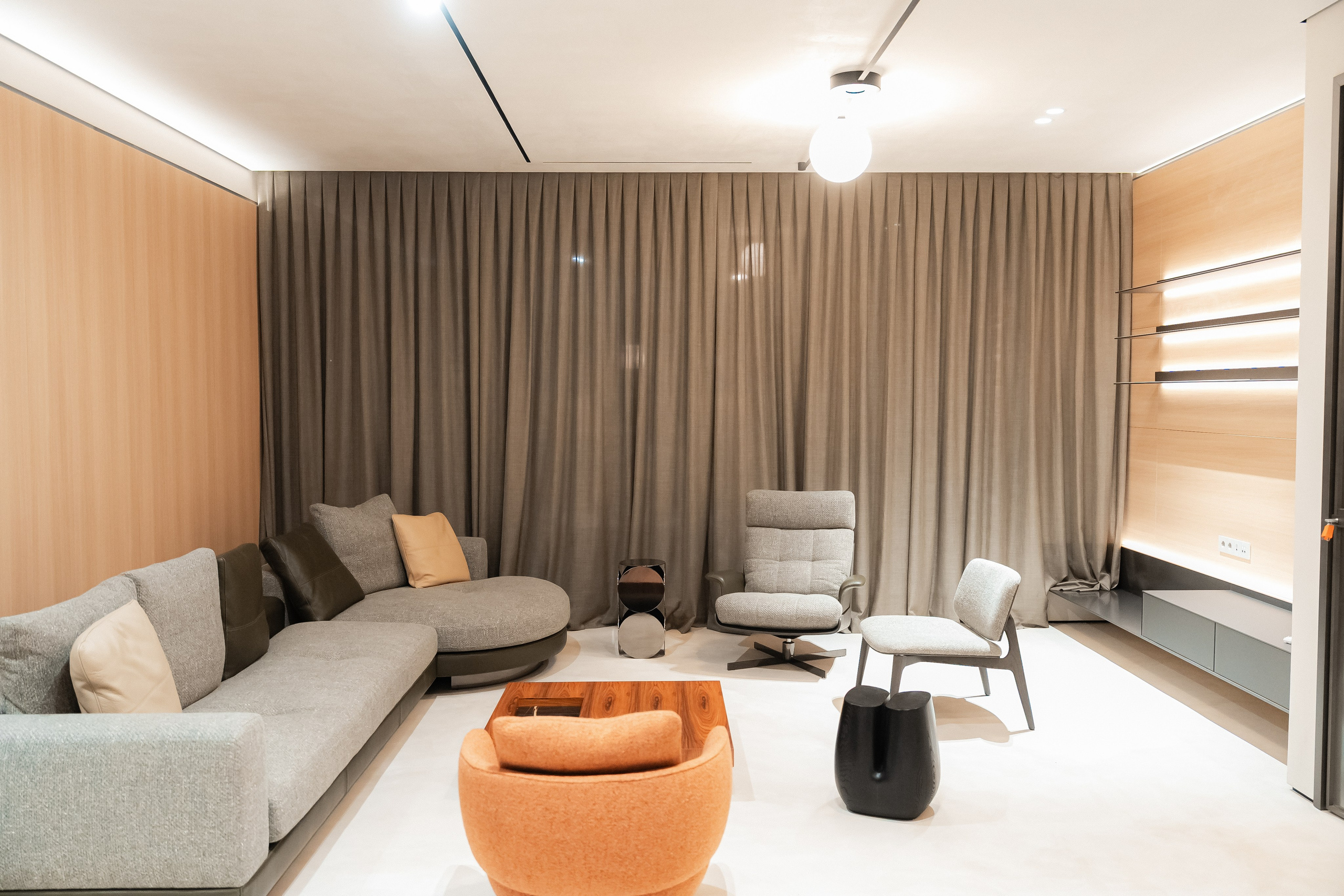 Интерьерная