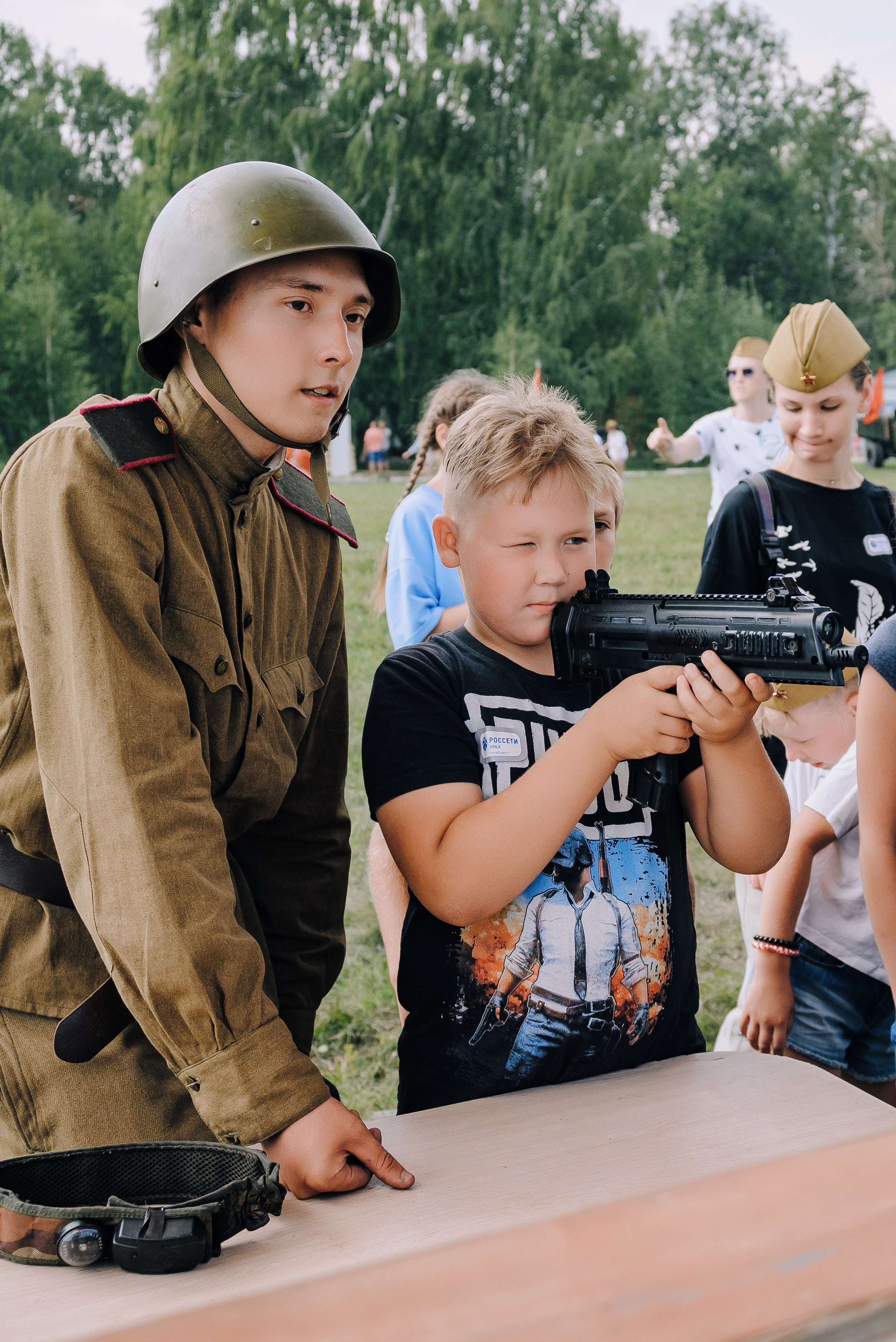 НАЗАД В БУДУЩЕЕ. РОССЕТИ. Репортажный фотограф Зуев Роман г. Челябинск