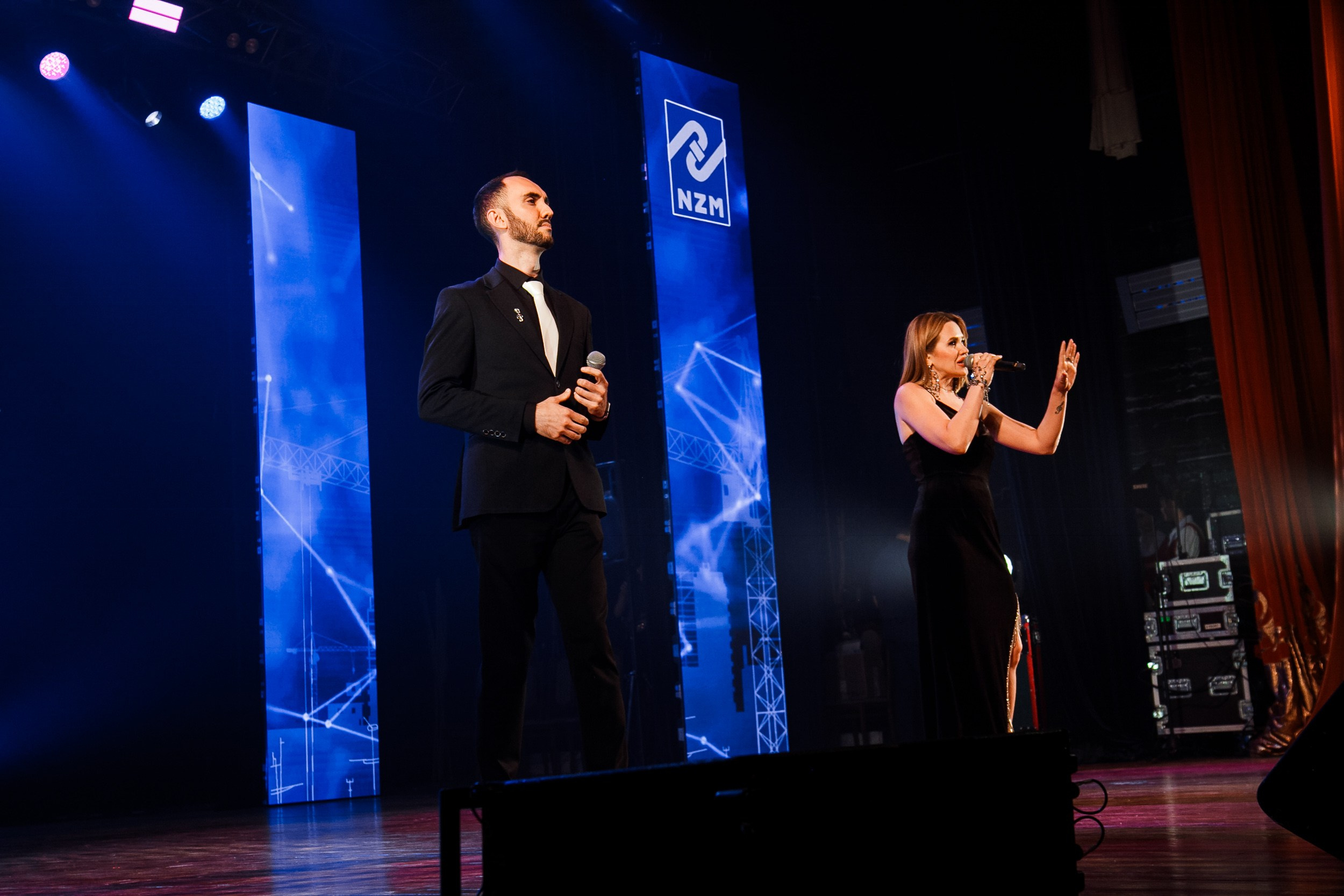 Юбилей фирмы «НЕФТЕЗАВОДМОНТАЖ». Свадебный и детский фотограф в Волгограде Слава Белов